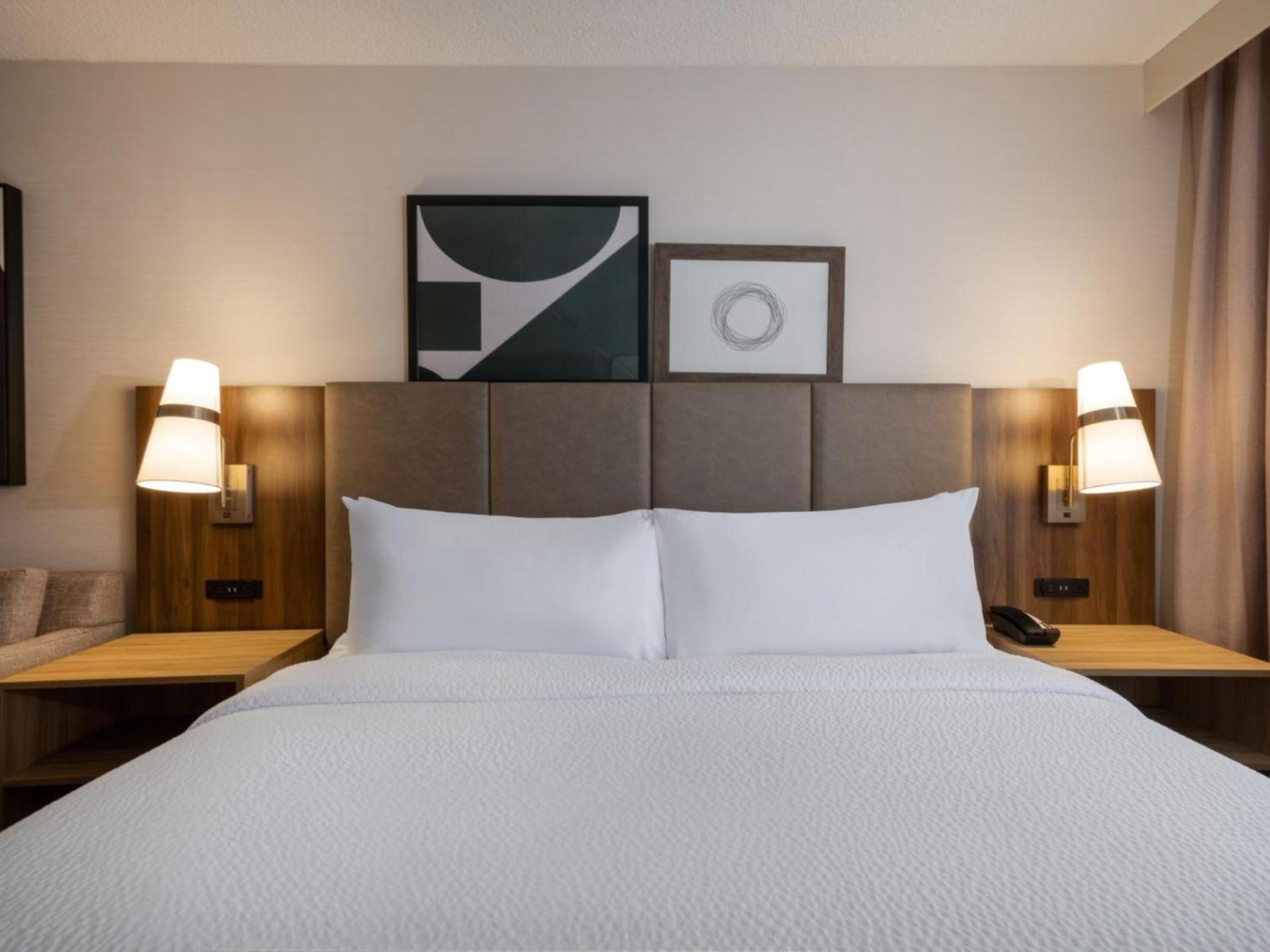 Staybridge Suites Chicago O'Hare - Rosemont by IHG photo 99