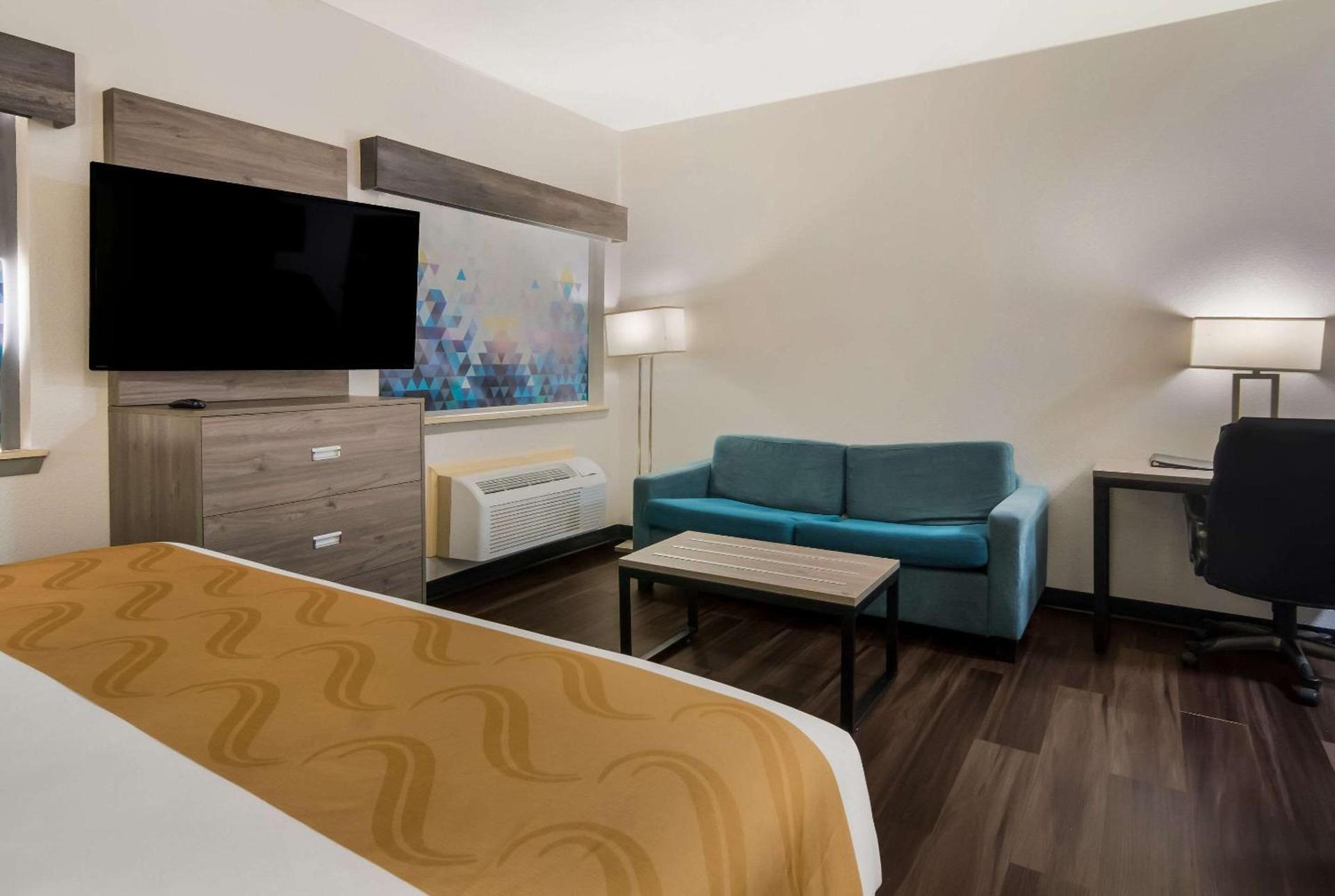 Quality Inn & Suites Waco North photo 25