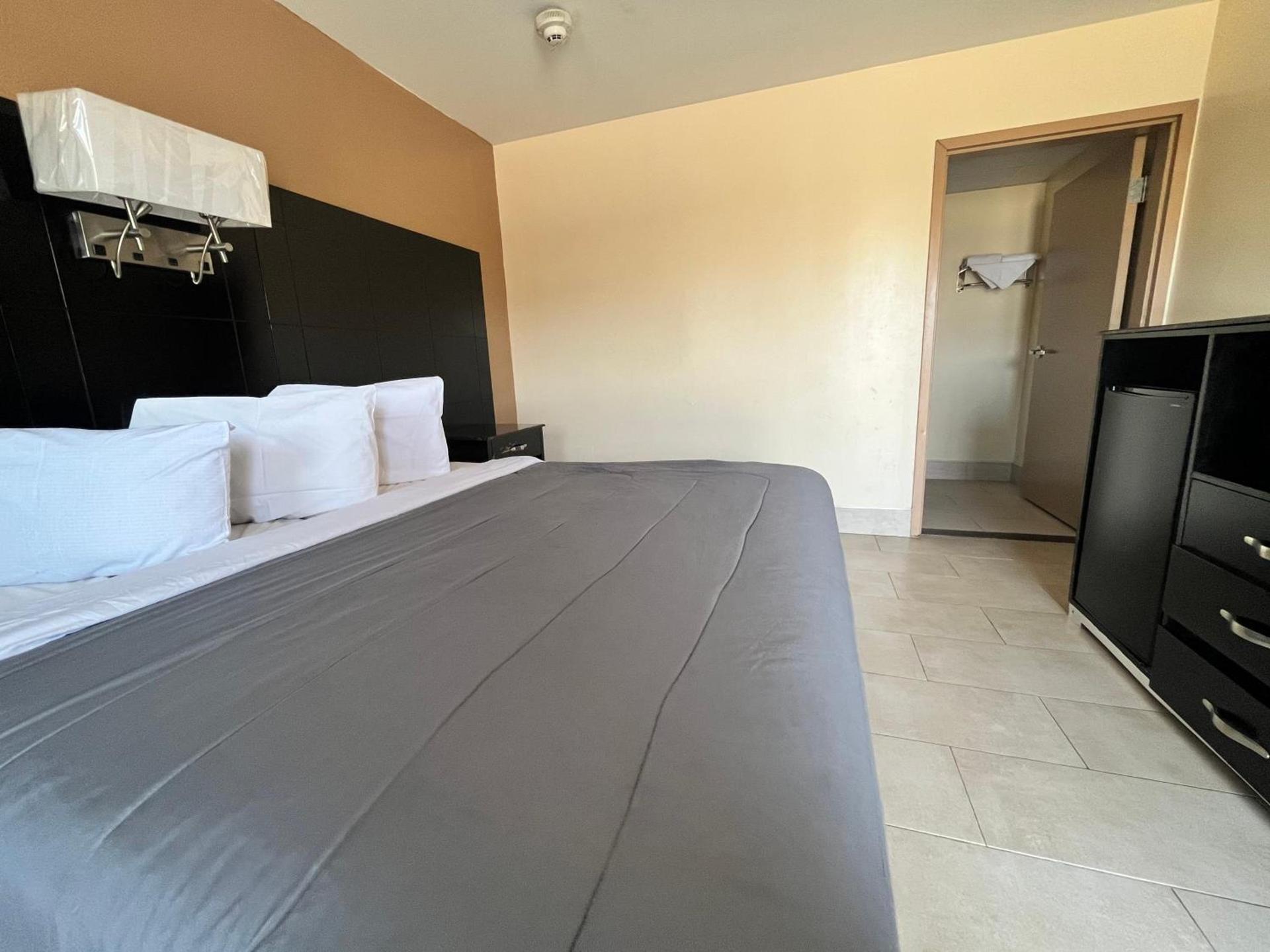 Circle Motor Lodge photo 67