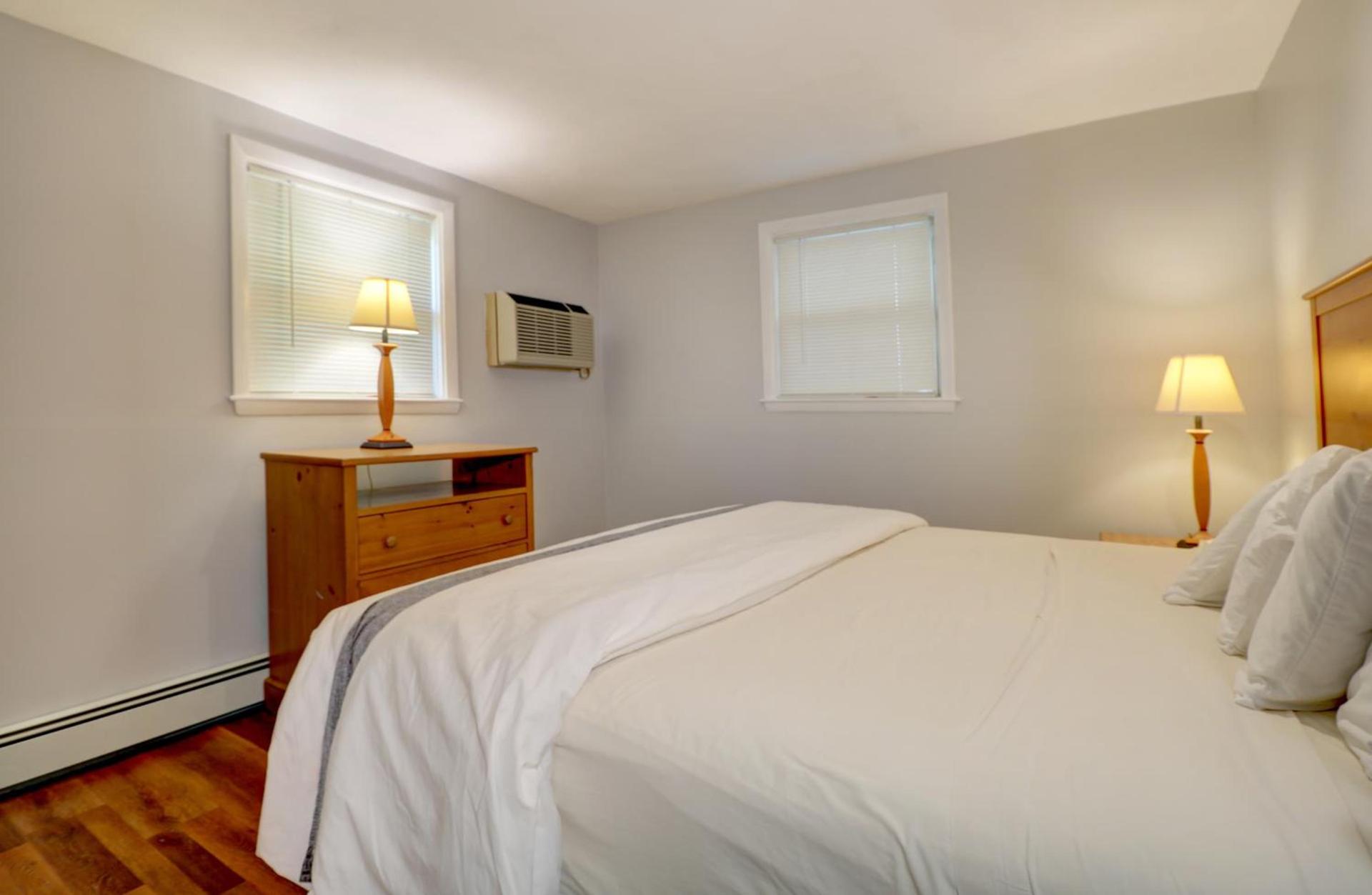 Hamilton Village Inn photo 50