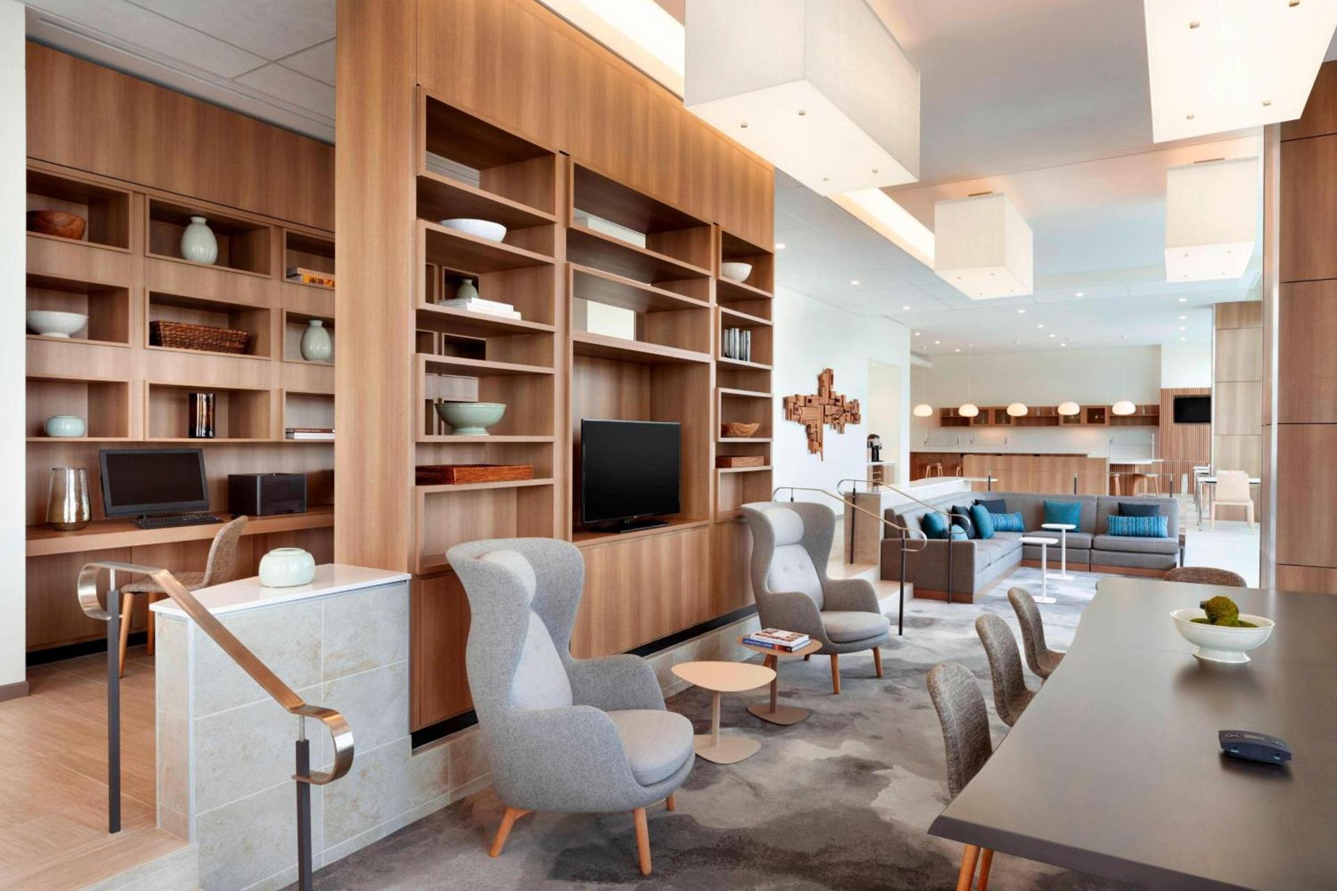 Element by Marriott Dallas Love Field photo 4