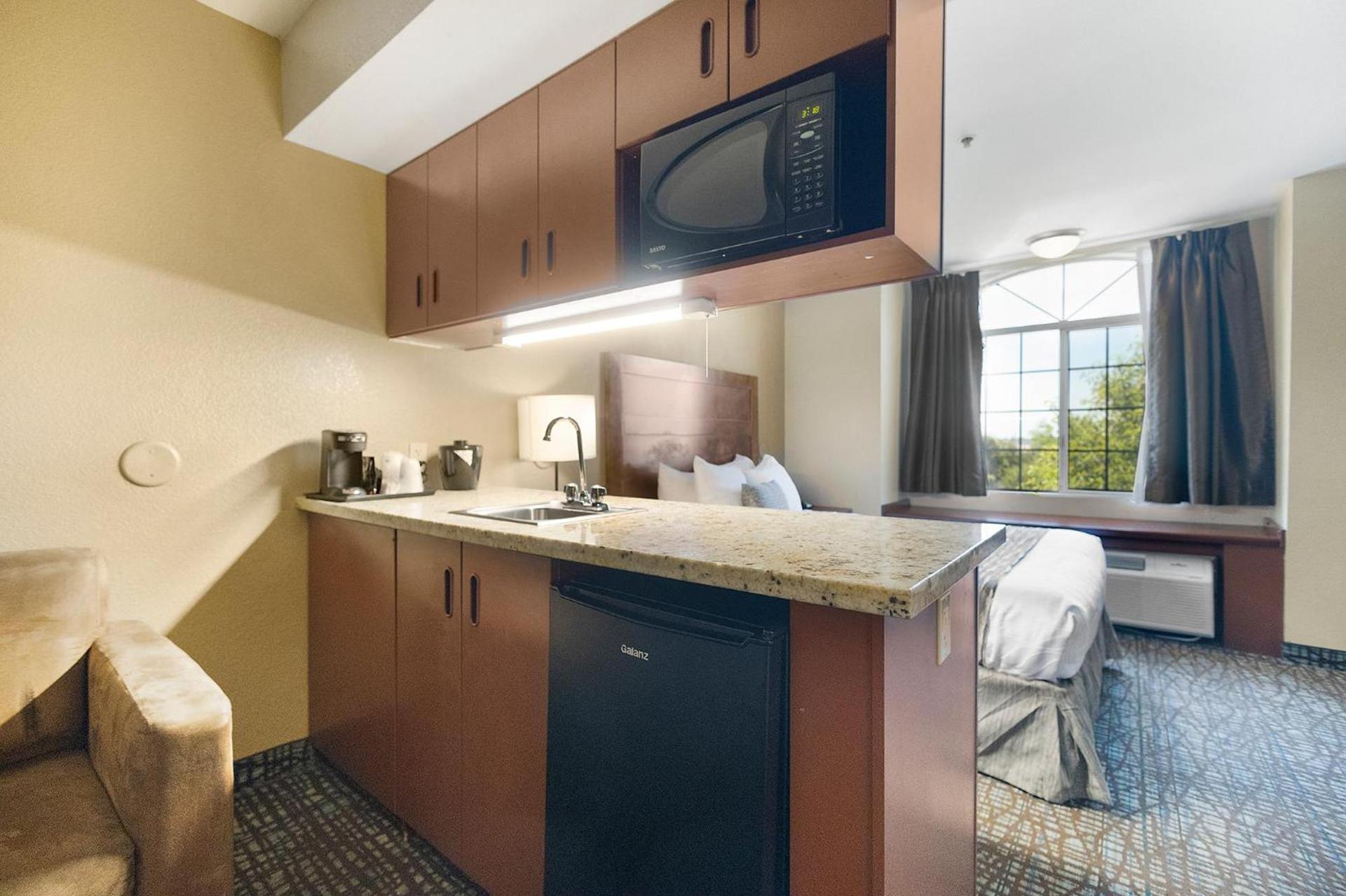 SureStay Plus Hotel by Best Western Rocklin photo 38