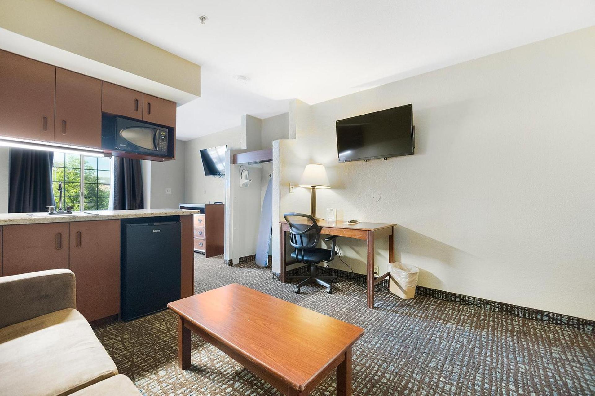 SureStay Plus Hotel by Best Western Rocklin photo 36