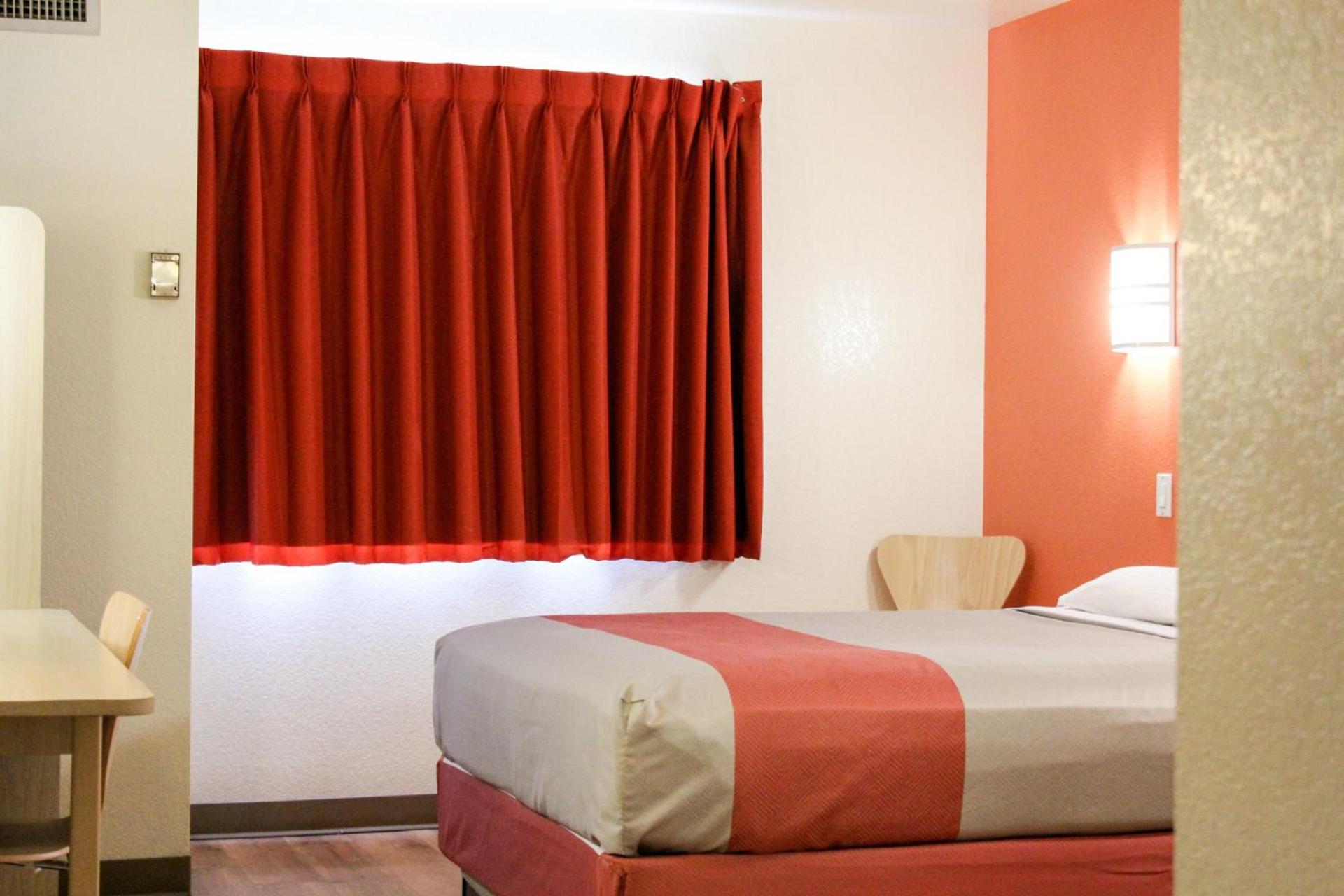 Motel 6-Fort Lupton, CO photo 64