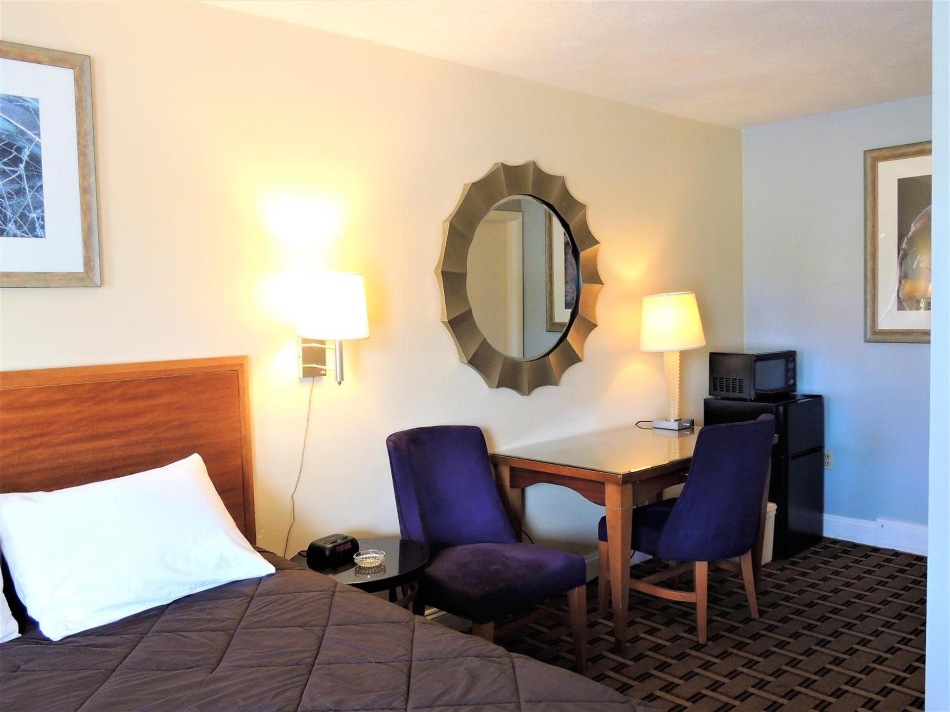 Windsor Motel photo 15