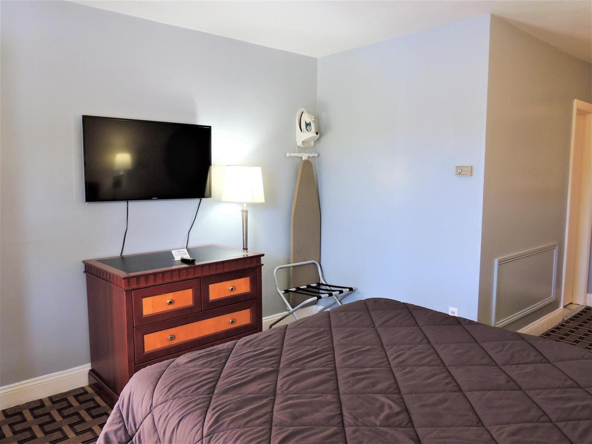 Windsor Motel photo 19