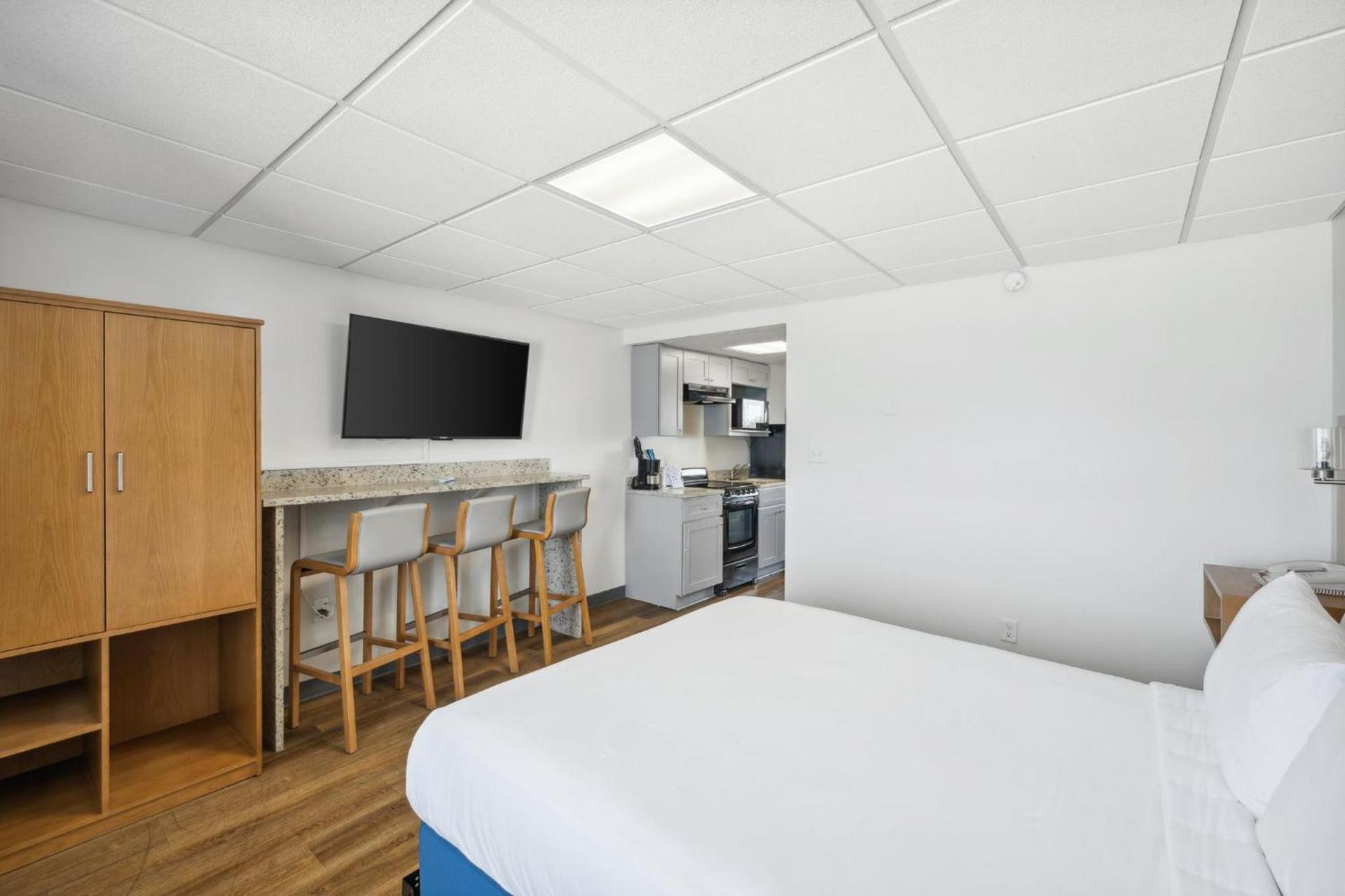 Sugar Sands Beachfront Hotel, a By The Sea Resort photo 45
