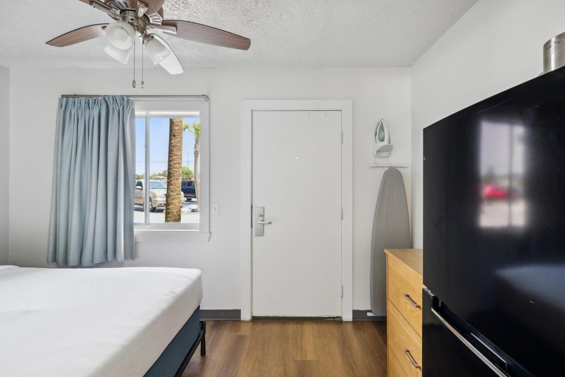 Sugar Sands Beachfront Hotel, a By The Sea Resort photo 60