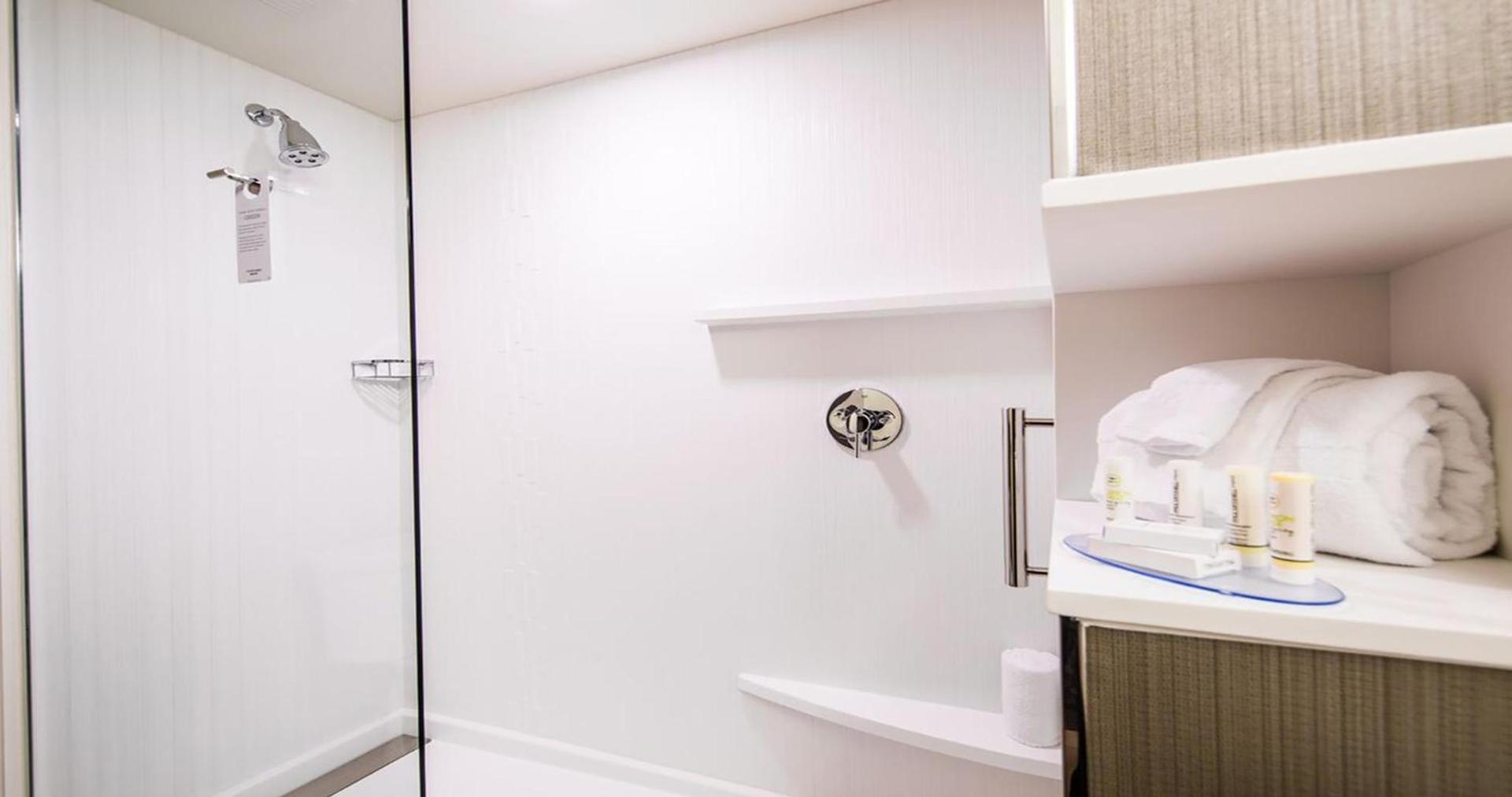 Courtyard by Marriott Columbia Cayce photo 2