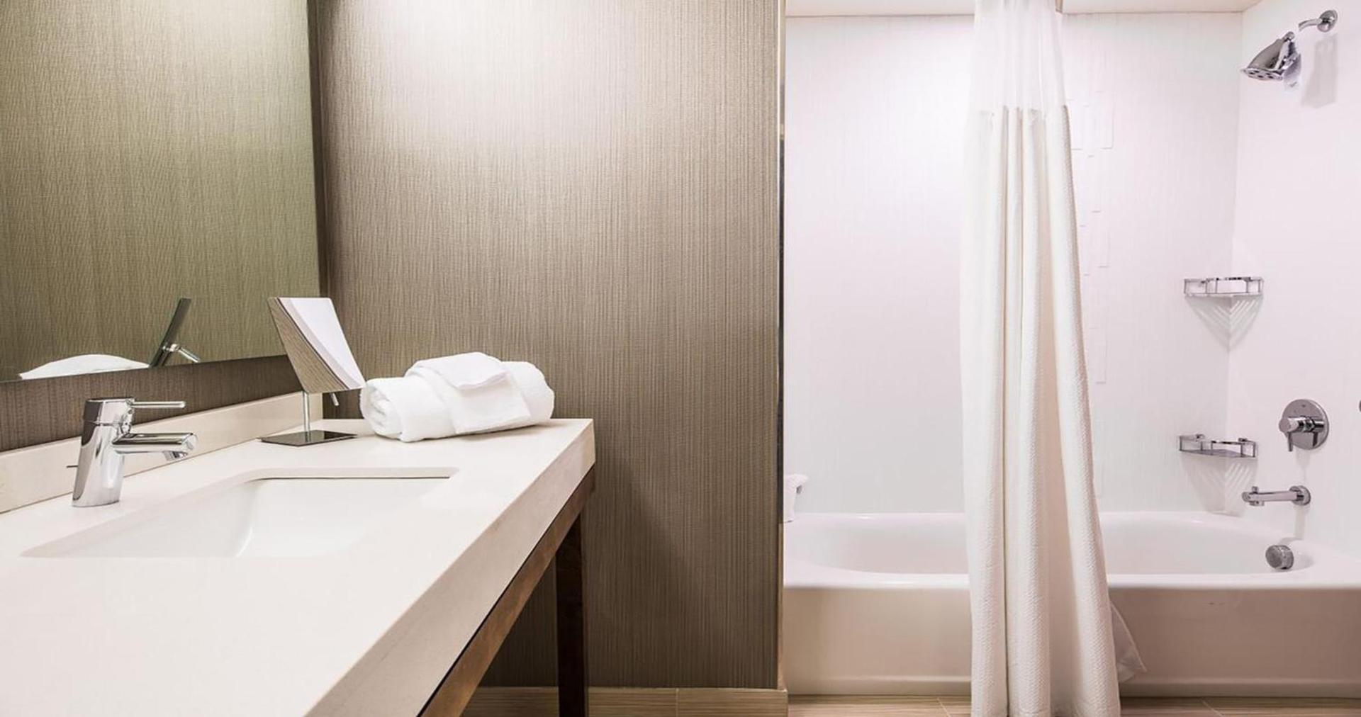 Courtyard by Marriott Columbia Cayce photo 37
