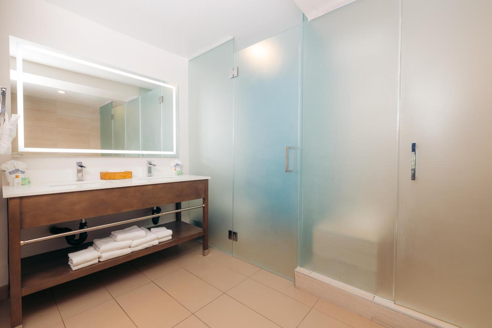 The Cove Hotel photo 25