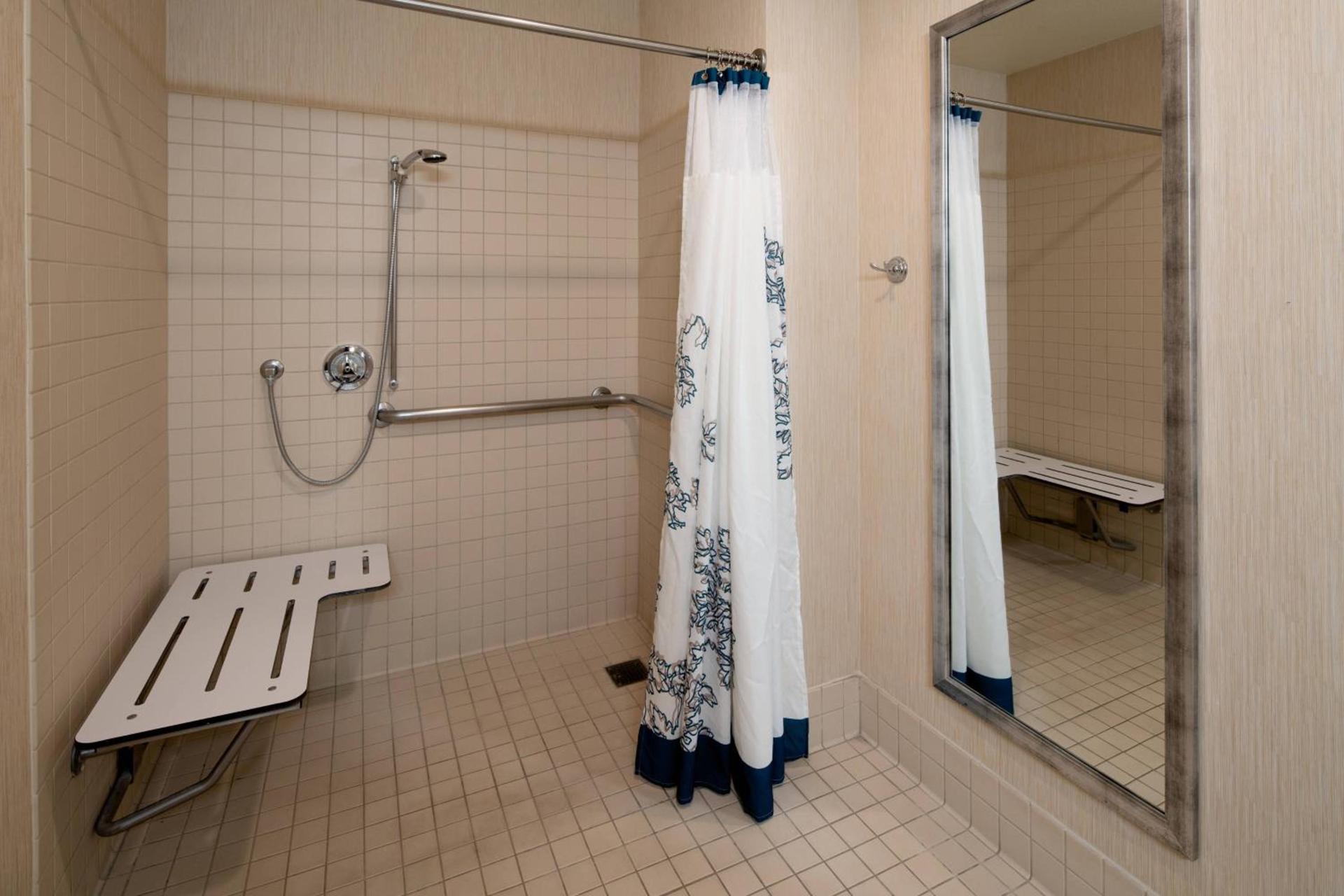 Staybridge Suites Oxnard - River Ridge by IHG photo 12
