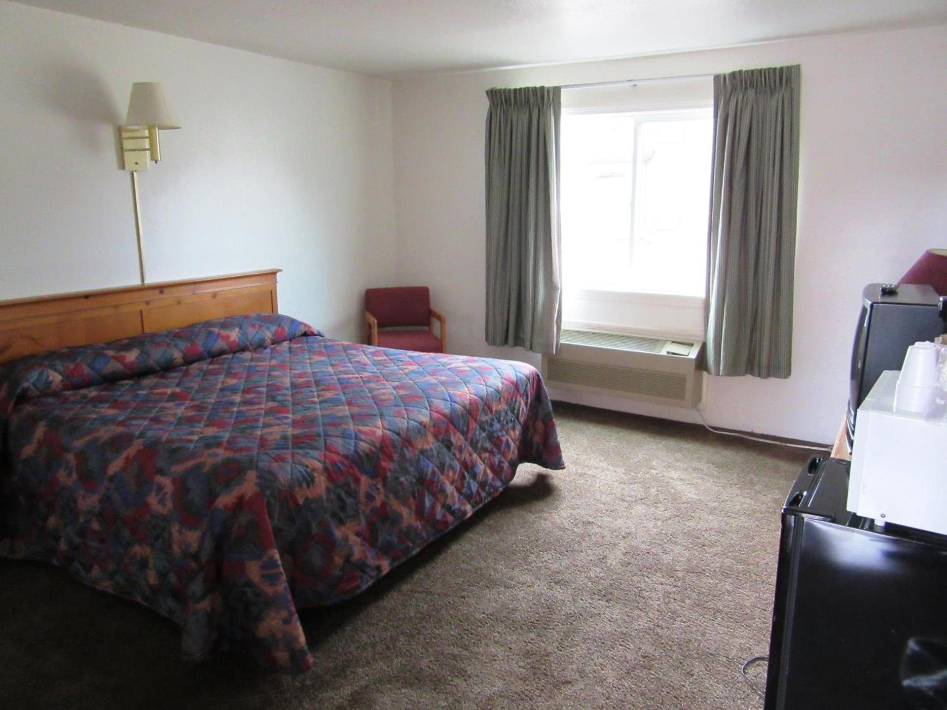 Yellowstone Country Inn photo 20