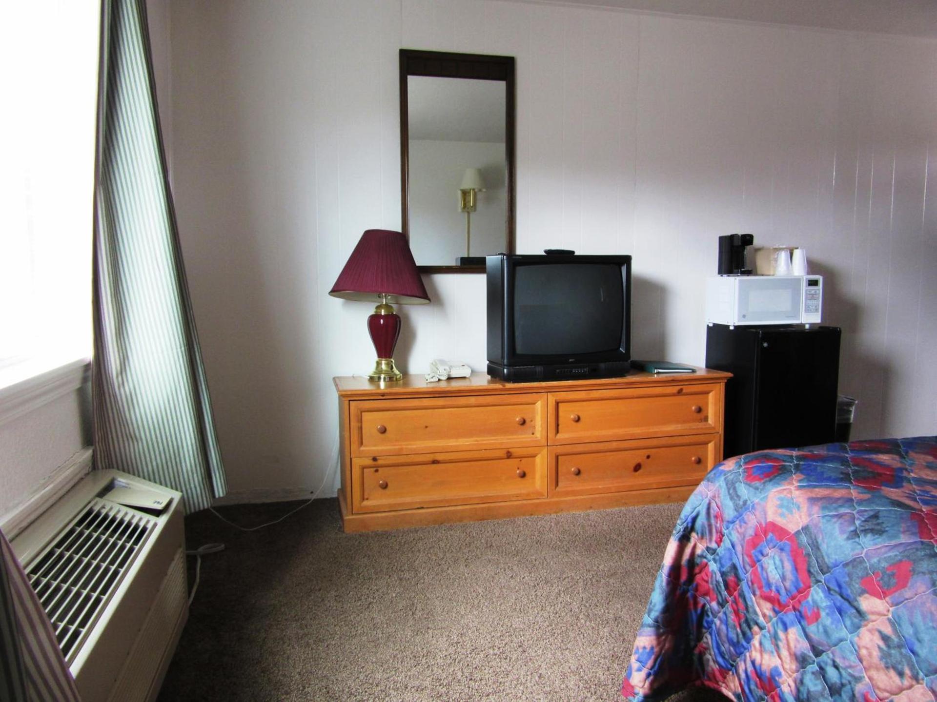 Yellowstone Country Inn photo 25