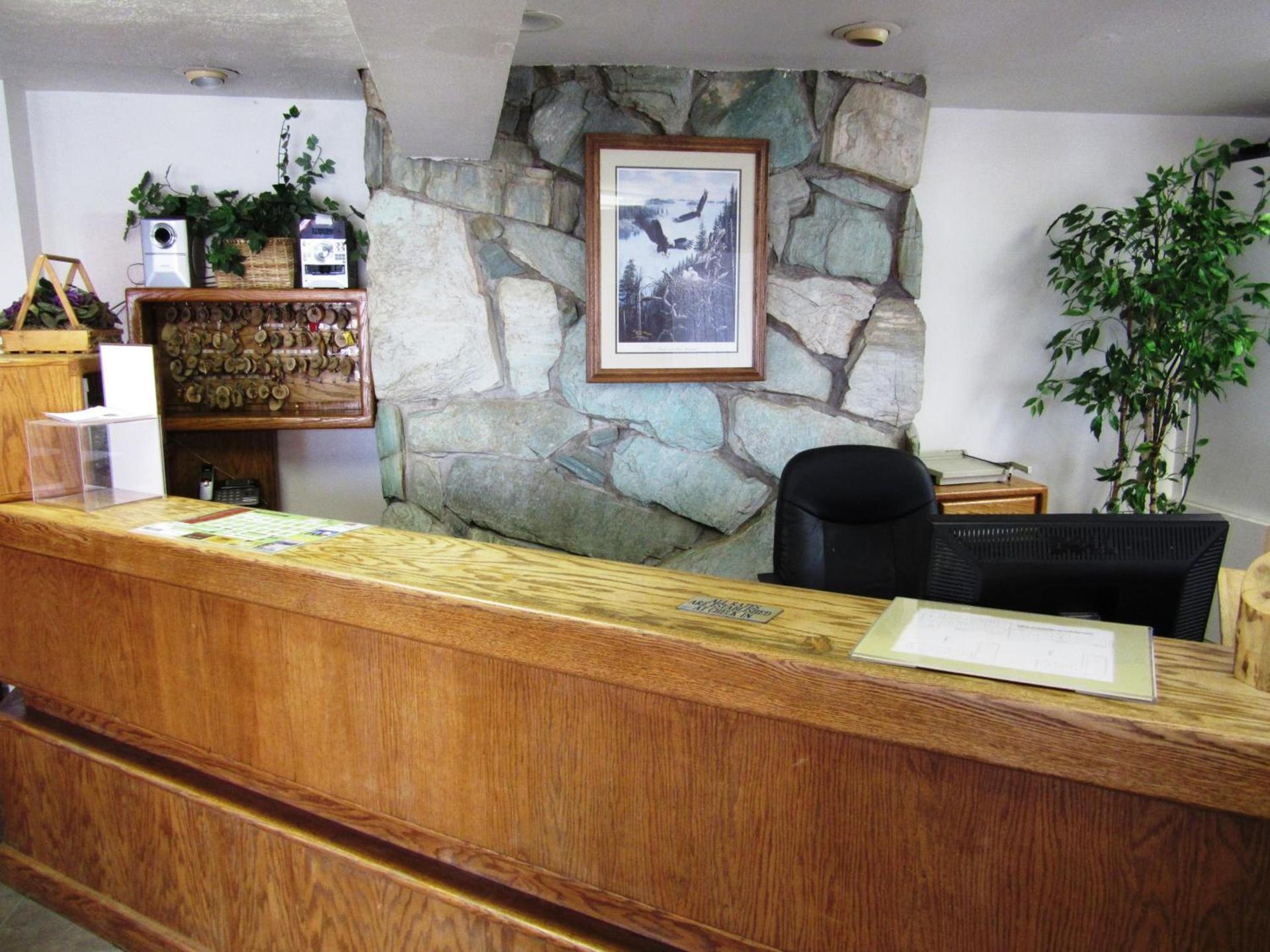Yellowstone Country Inn photo 8