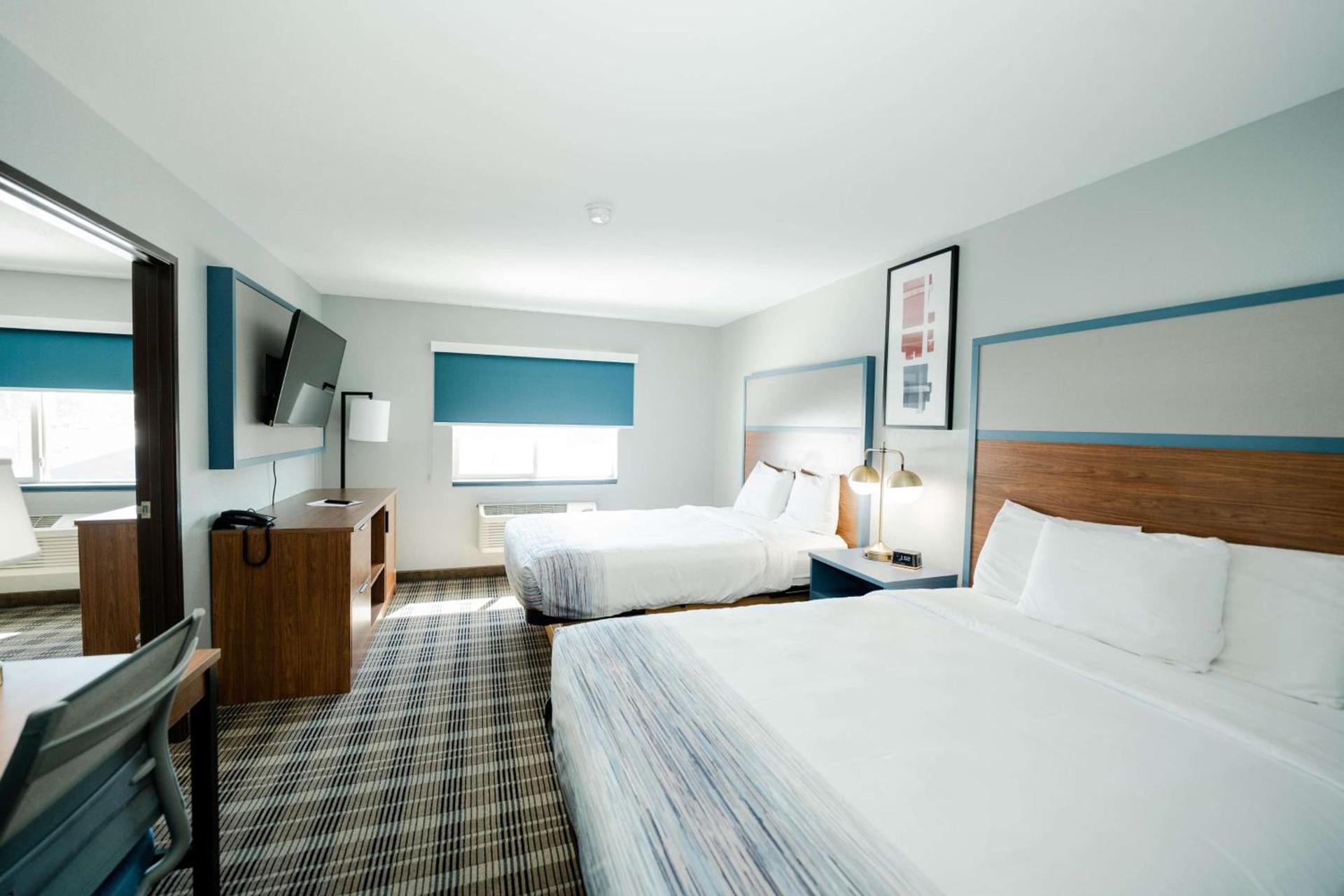 AmericInn by Wyndham Tomahawk photo 13
