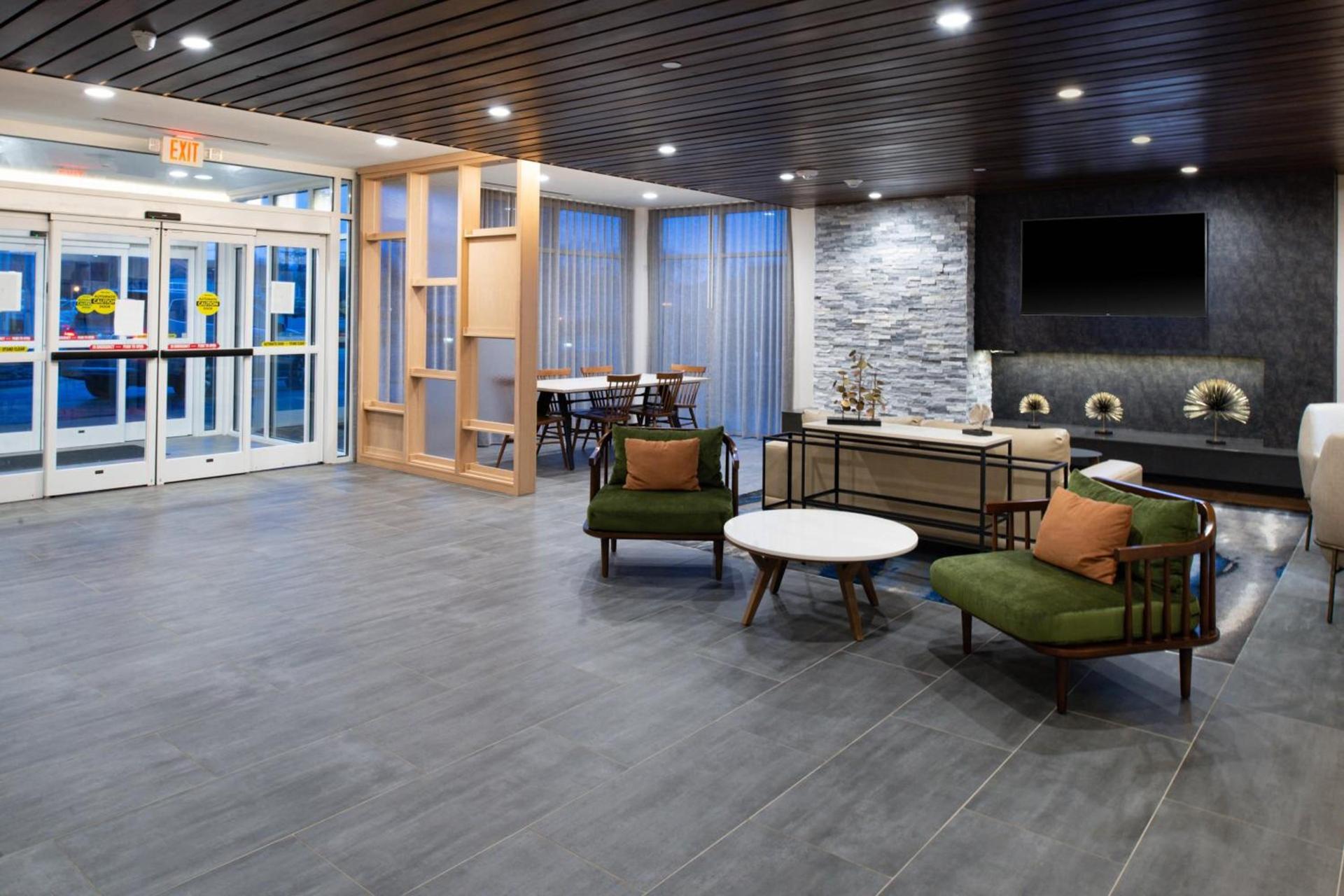 Fairfield Inn & Suites by Marriott Charlotte University Research Park photo 5