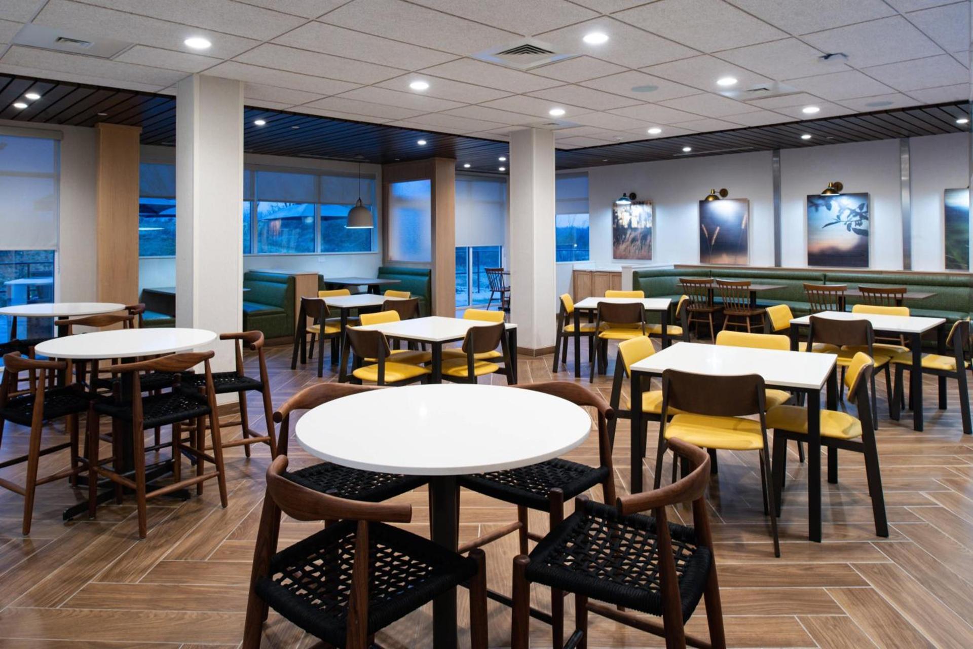 Fairfield Inn & Suites by Marriott Charlotte University Research Park photo 21