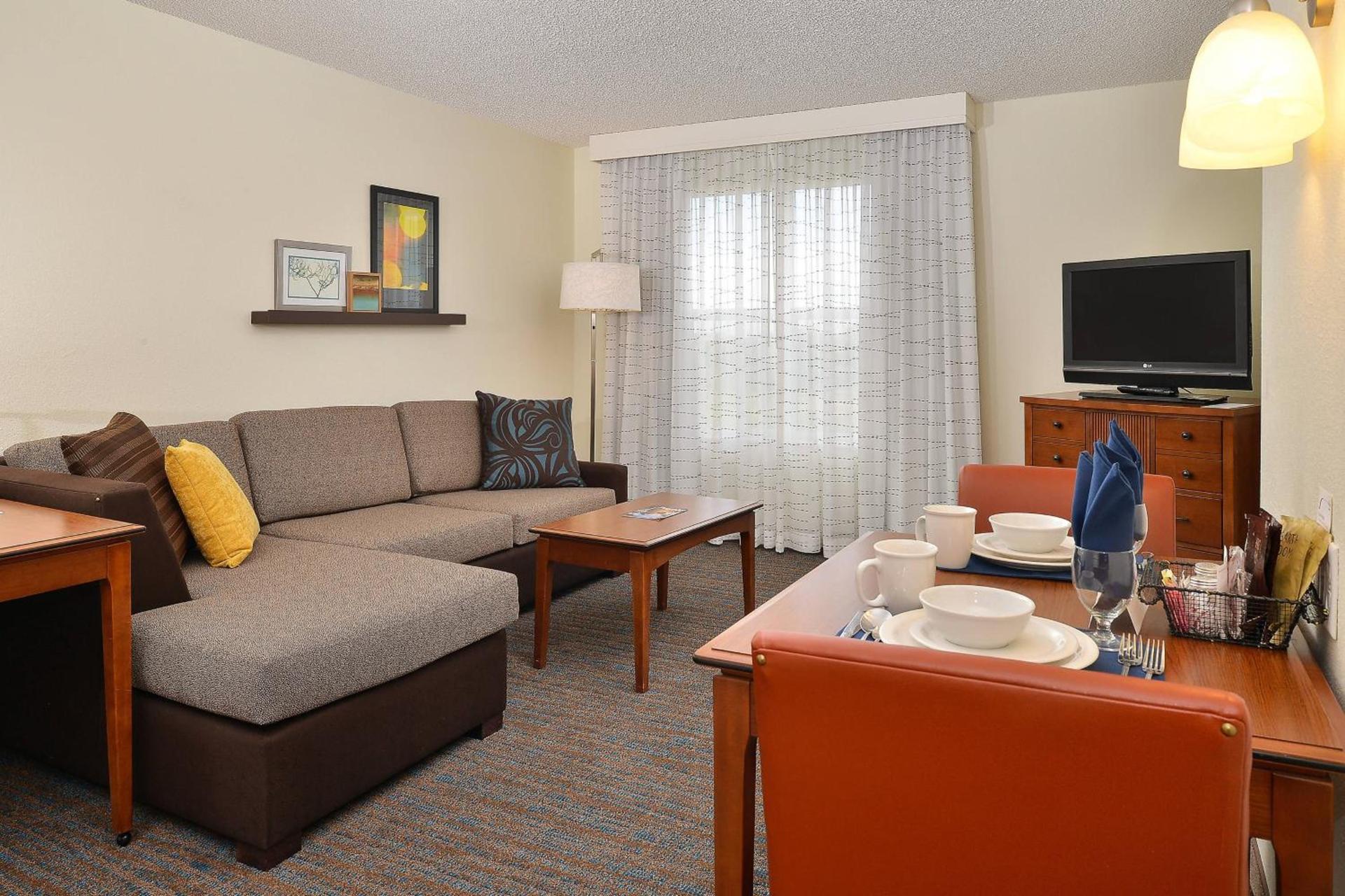 Residence Inn by Marriott Denver Airport at Gateway Park photo 10