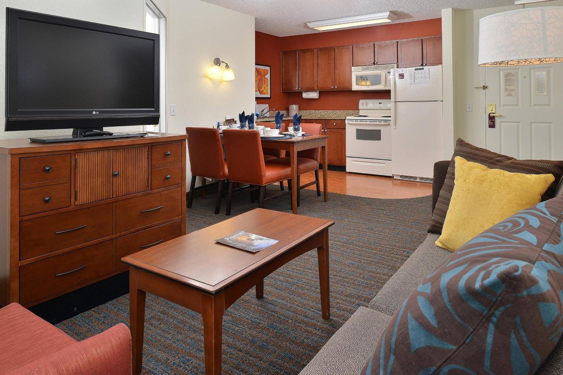 Residence Inn by Marriott Denver Airport at Gateway Park photo 14