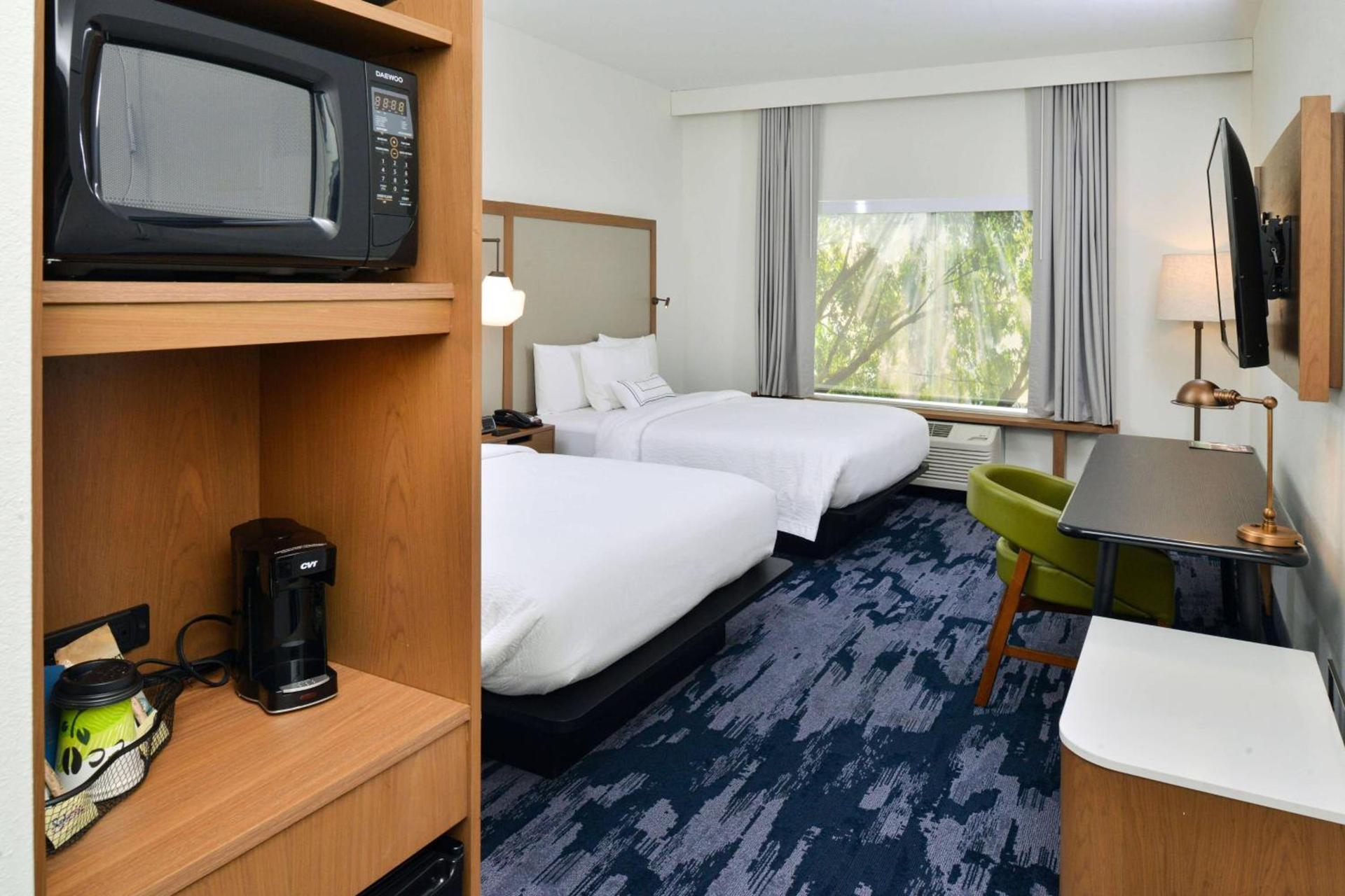 Fairfield Inn & Suites by Marriott Charlotte University Research Park photo 6