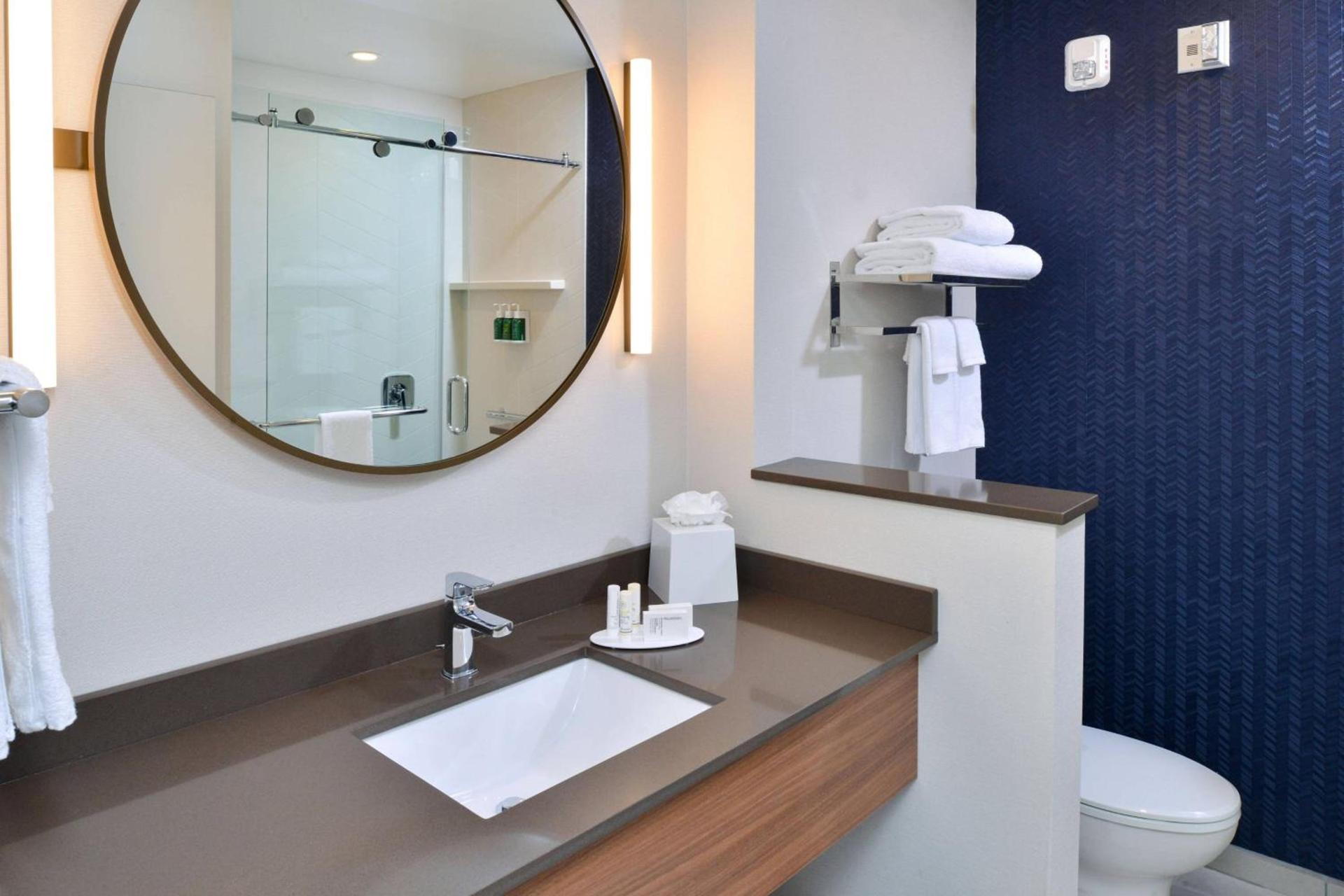 Fairfield Inn & Suites by Marriott Charlotte University Research Park photo 11