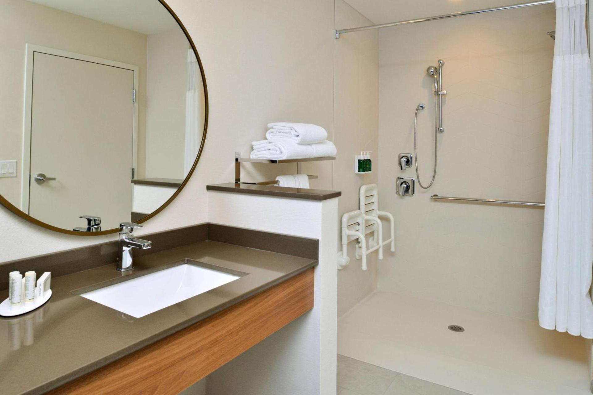 Fairfield Inn & Suites by Marriott Charlotte University Research Park photo 12