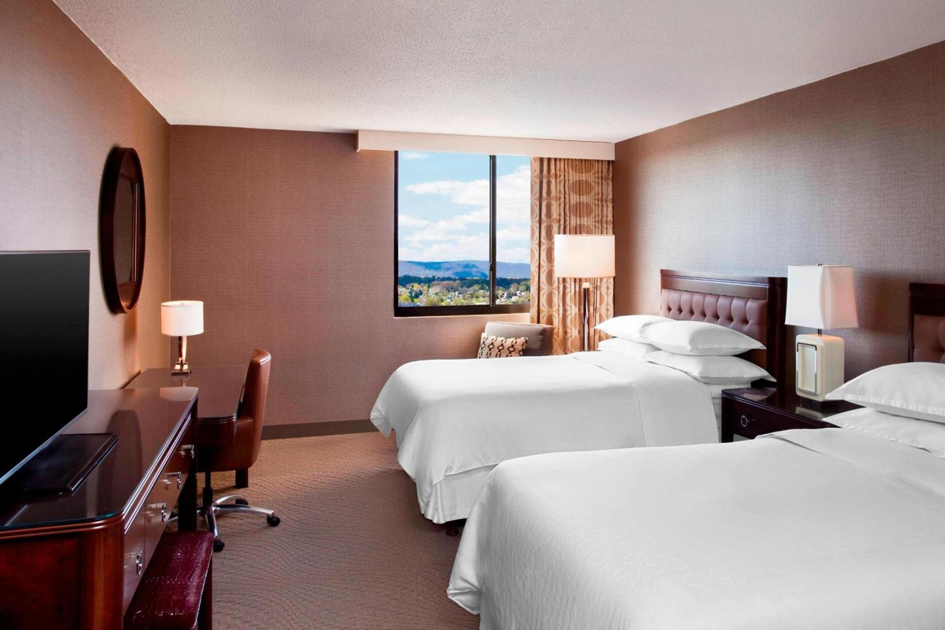 Sheraton Harrisburg Hershey Hotel photo 6