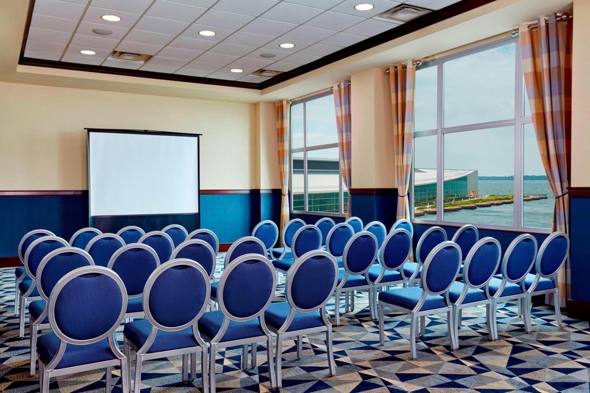 Sheraton Erie Bayfront Hotel photo 49