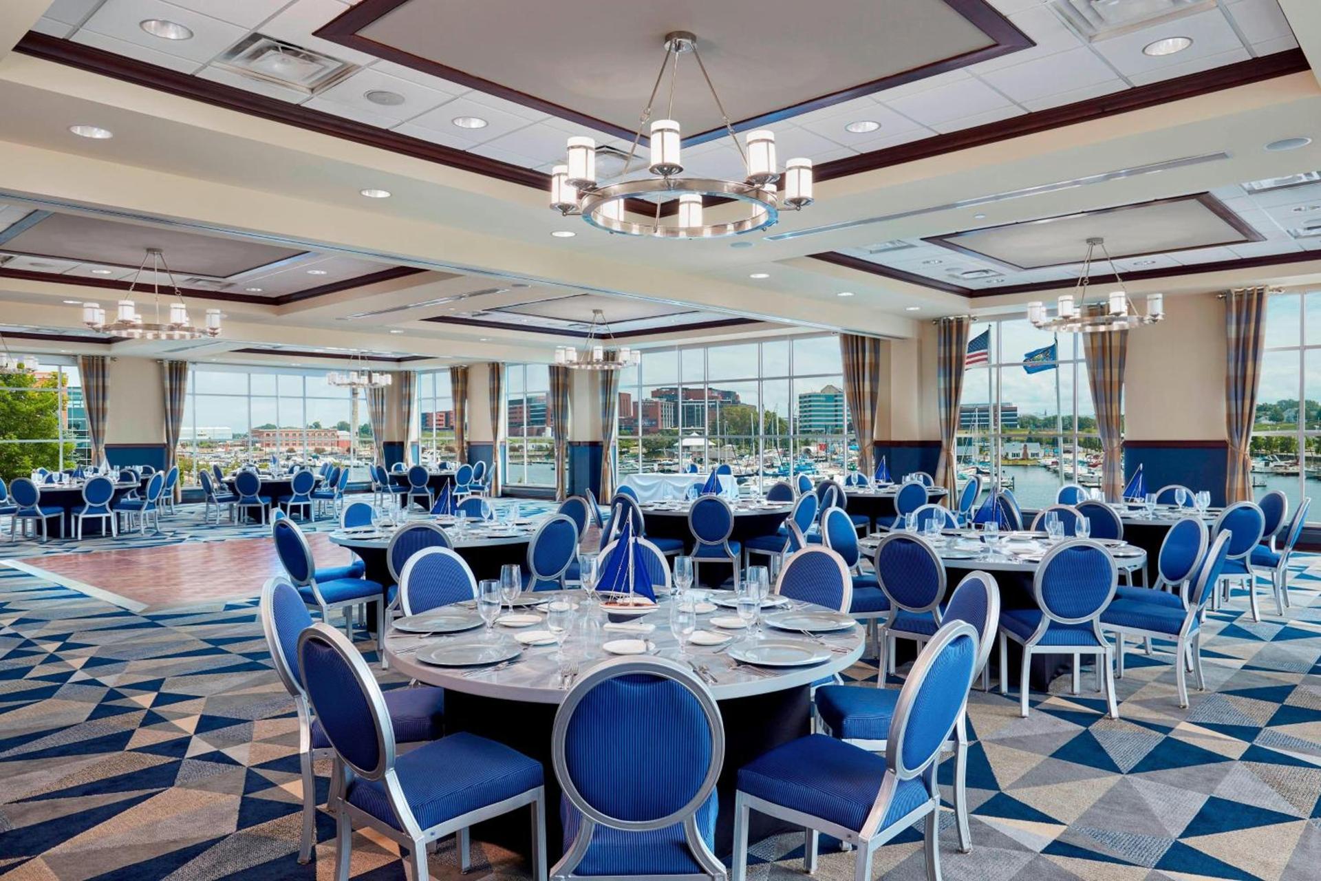 Sheraton Erie Bayfront Hotel photo 53