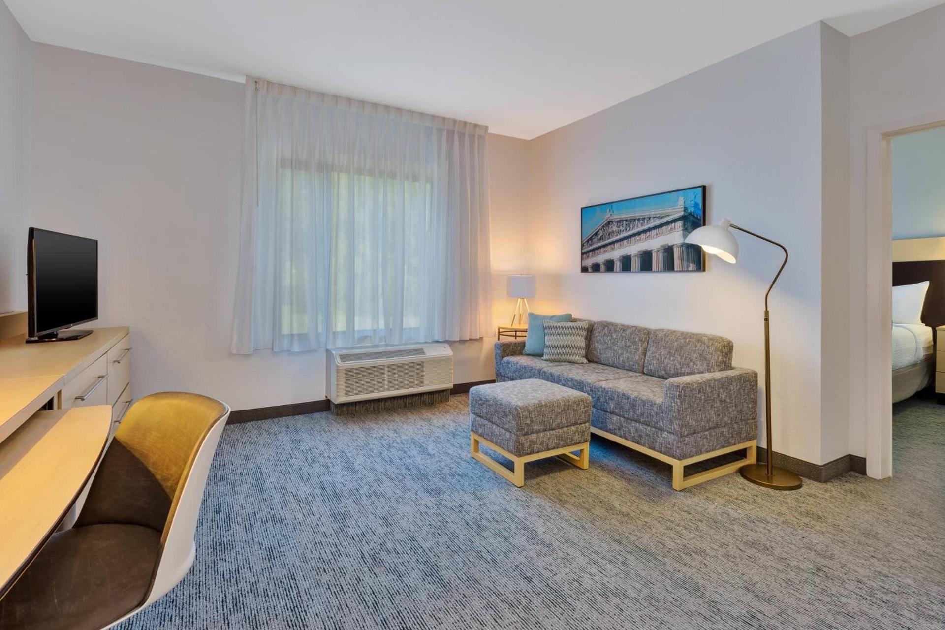 TownePlace Suites by Marriott Nashville Airport photo 14