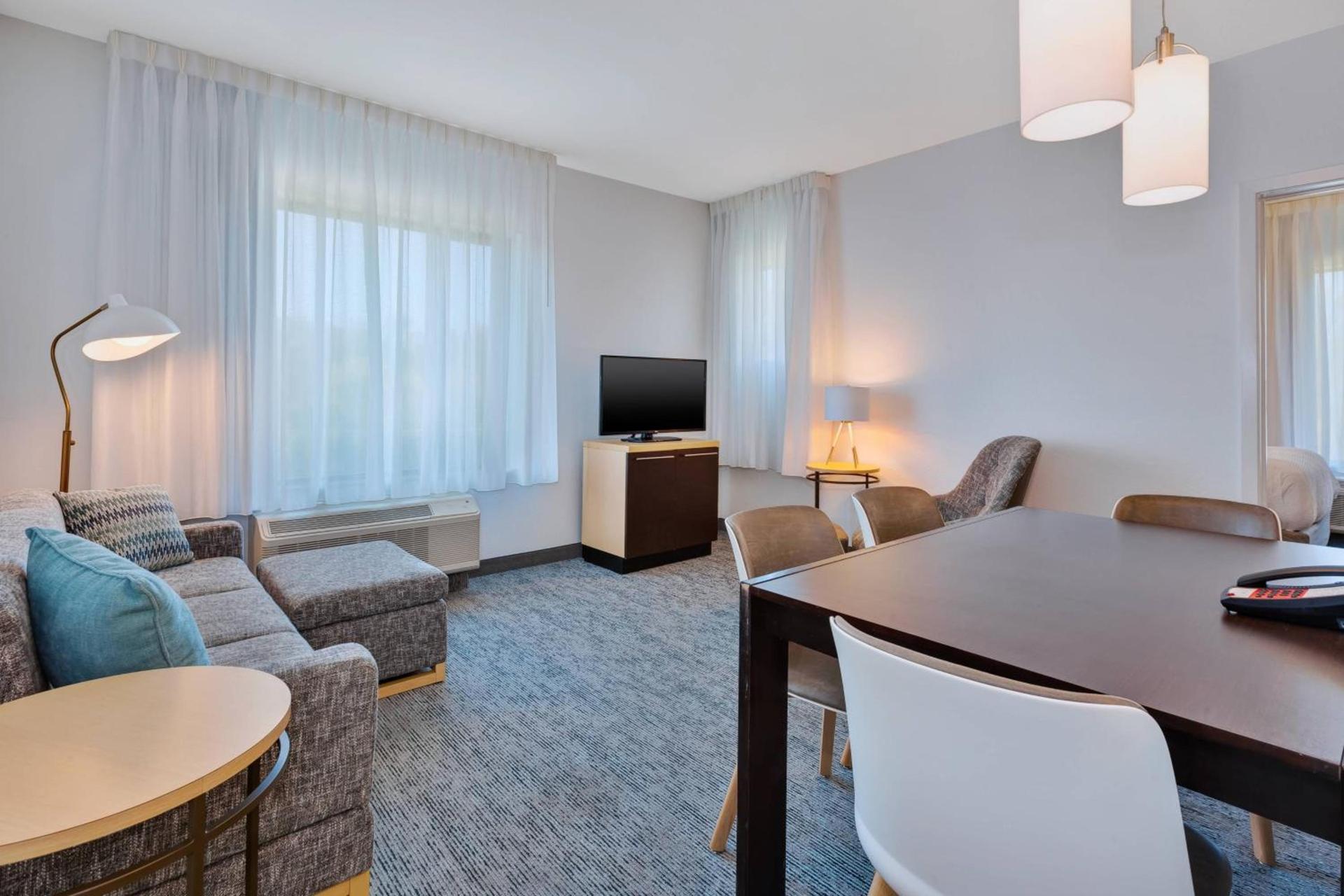 TownePlace Suites by Marriott Nashville Airport photo 16