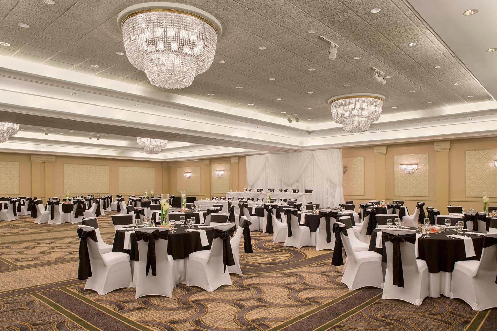 Sheraton Suites Akron Cuyahoga Falls photo 32