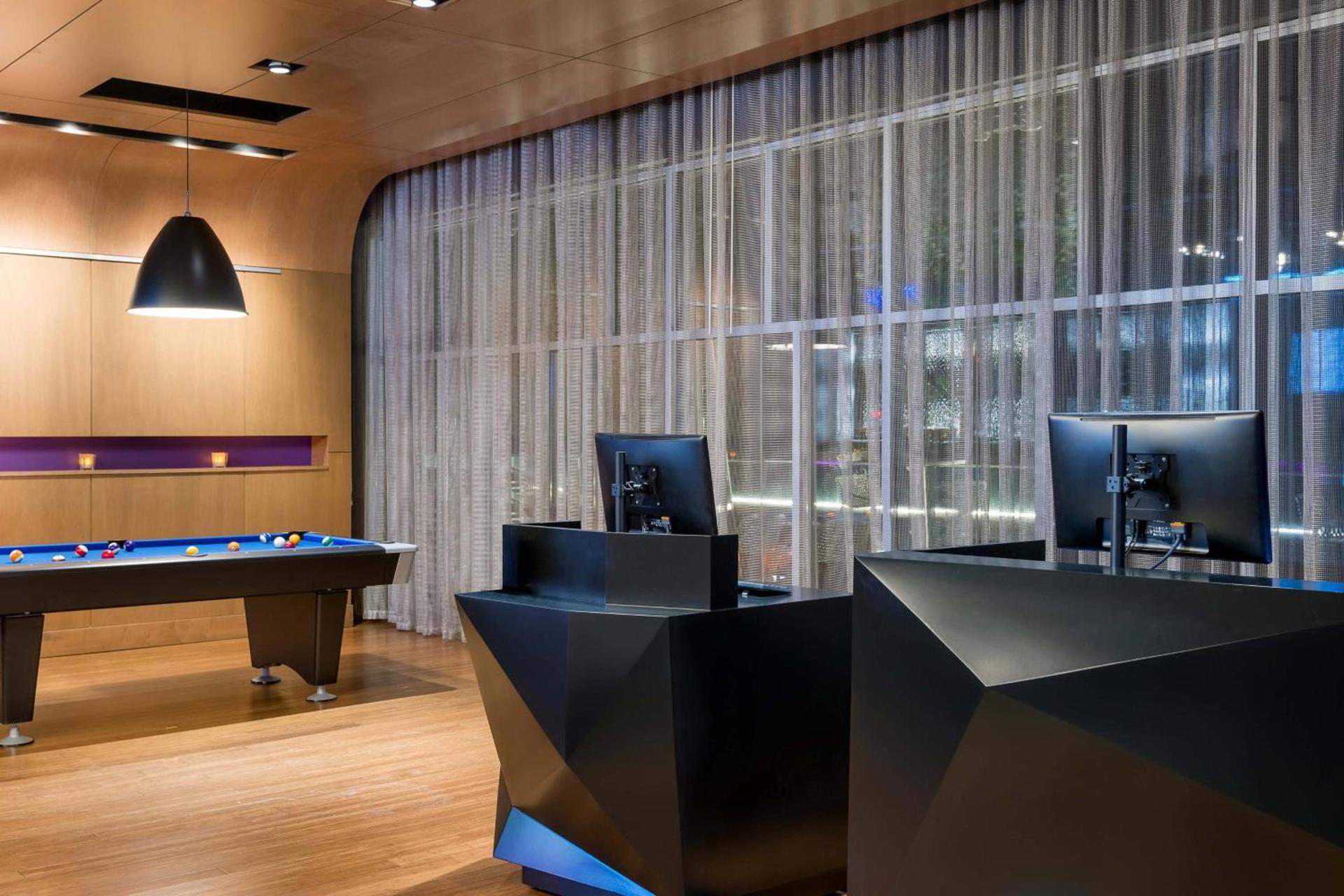 Aloft by Marriott Asheville Downtown photo 4