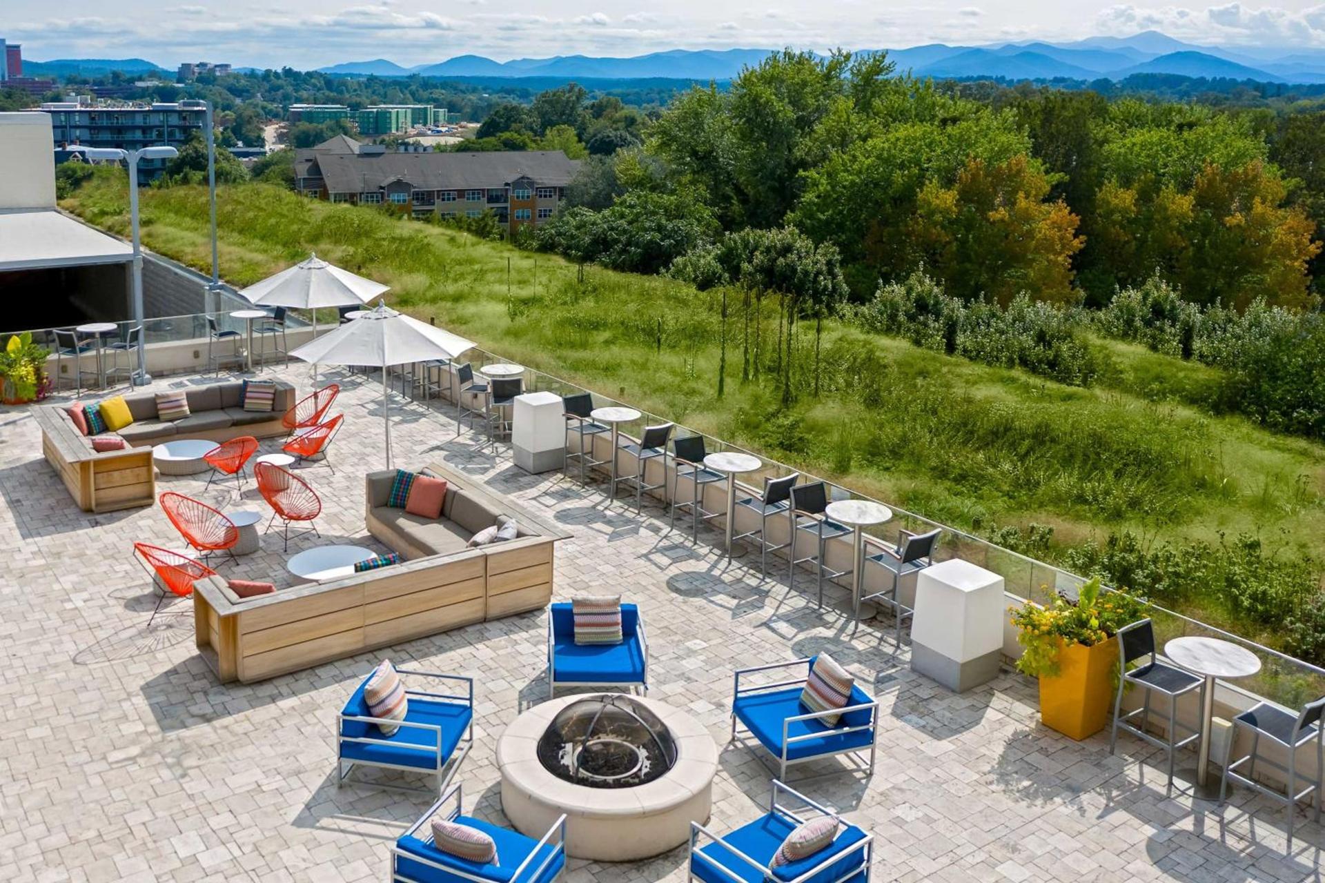 Aloft by Marriott Asheville Downtown photo 9