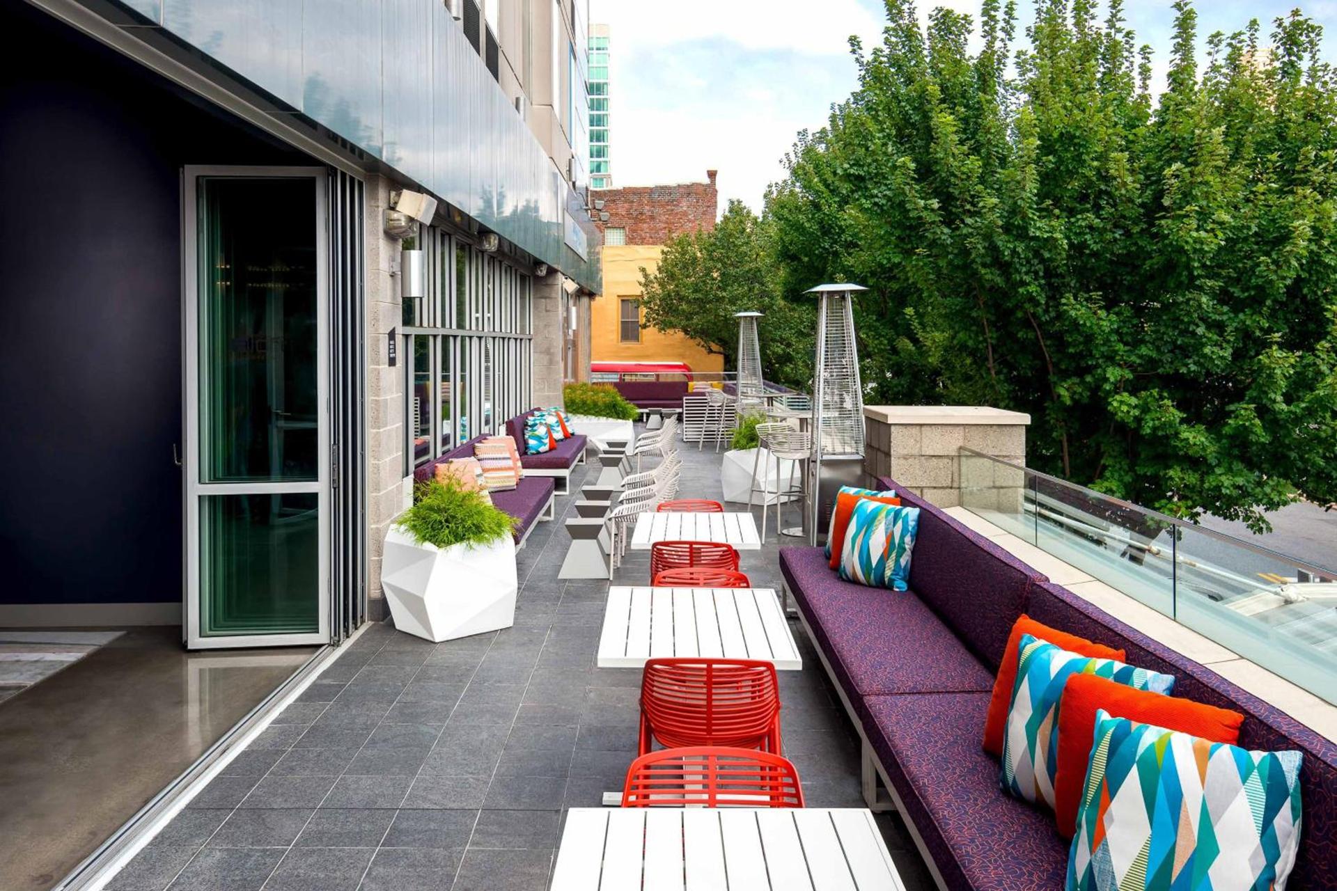 Aloft by Marriott Asheville Downtown photo 35