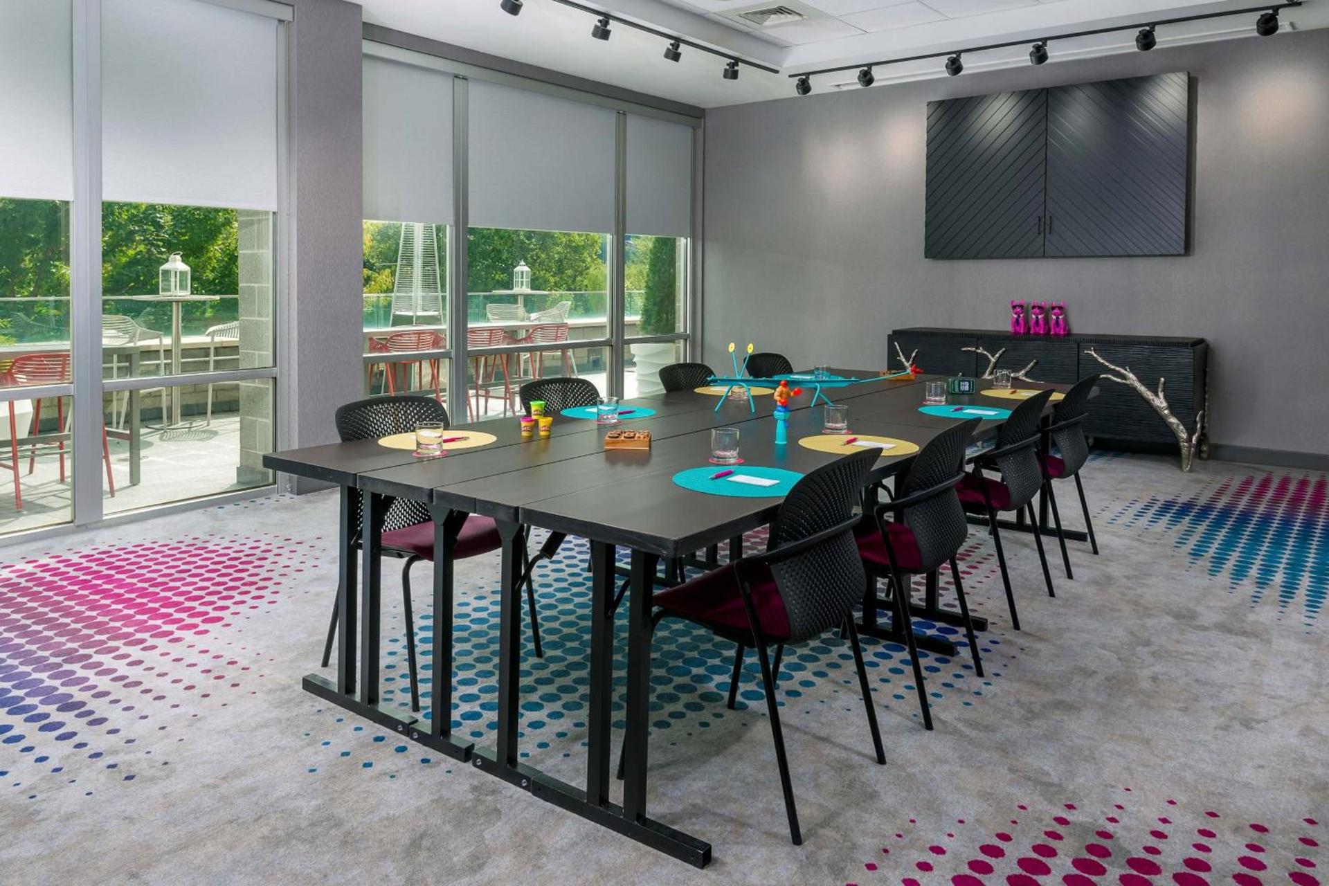 Aloft by Marriott Asheville Downtown photo 44