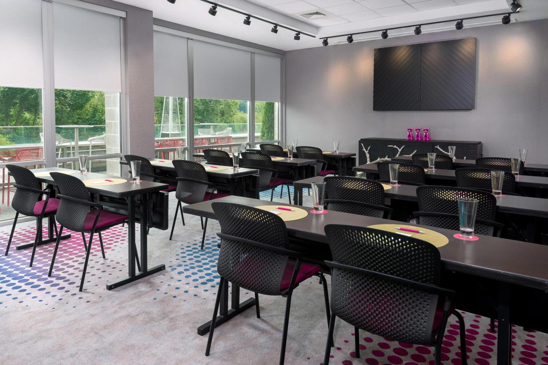 Aloft by Marriott Asheville Downtown photo 45