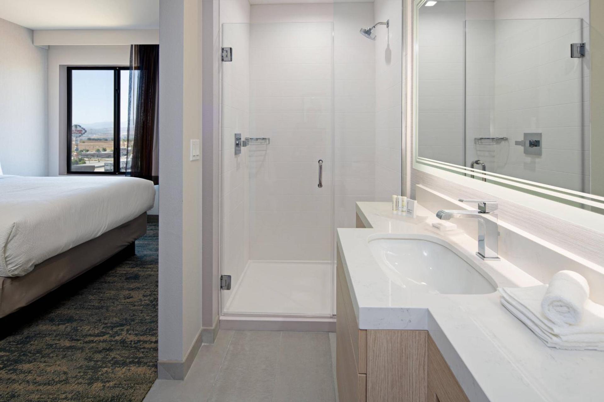 SpringHill Suites by Marriott Valencia photo 16