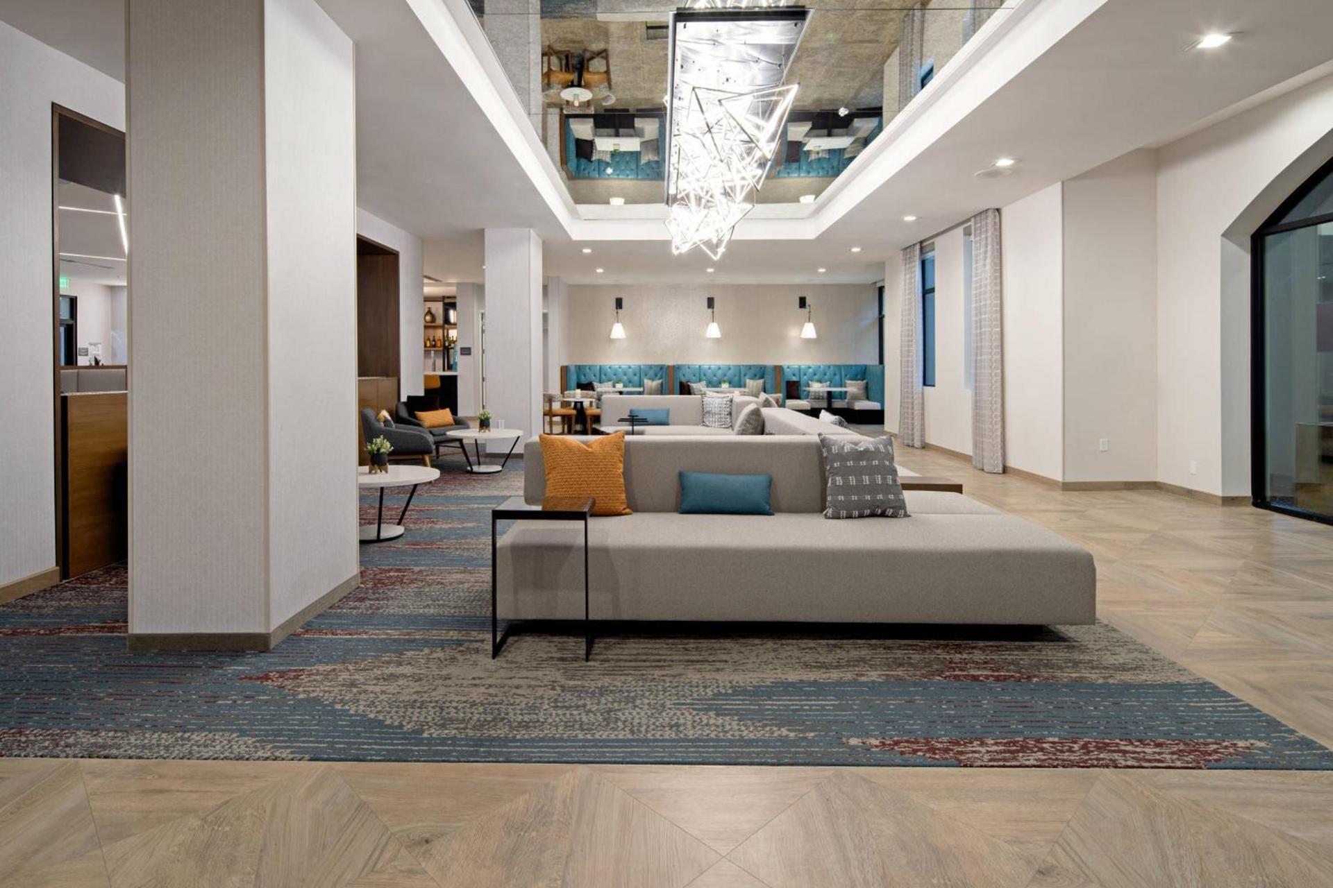 SpringHill Suites by Marriott Valencia photo 6