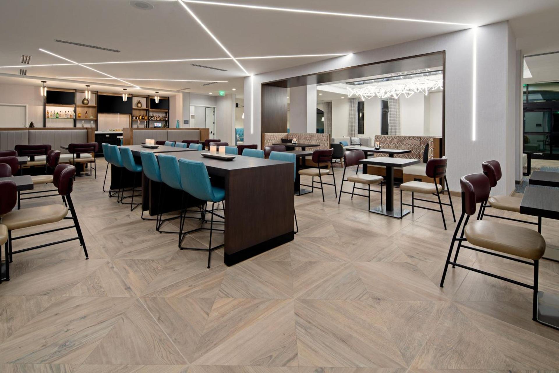 SpringHill Suites by Marriott Valencia photo 26