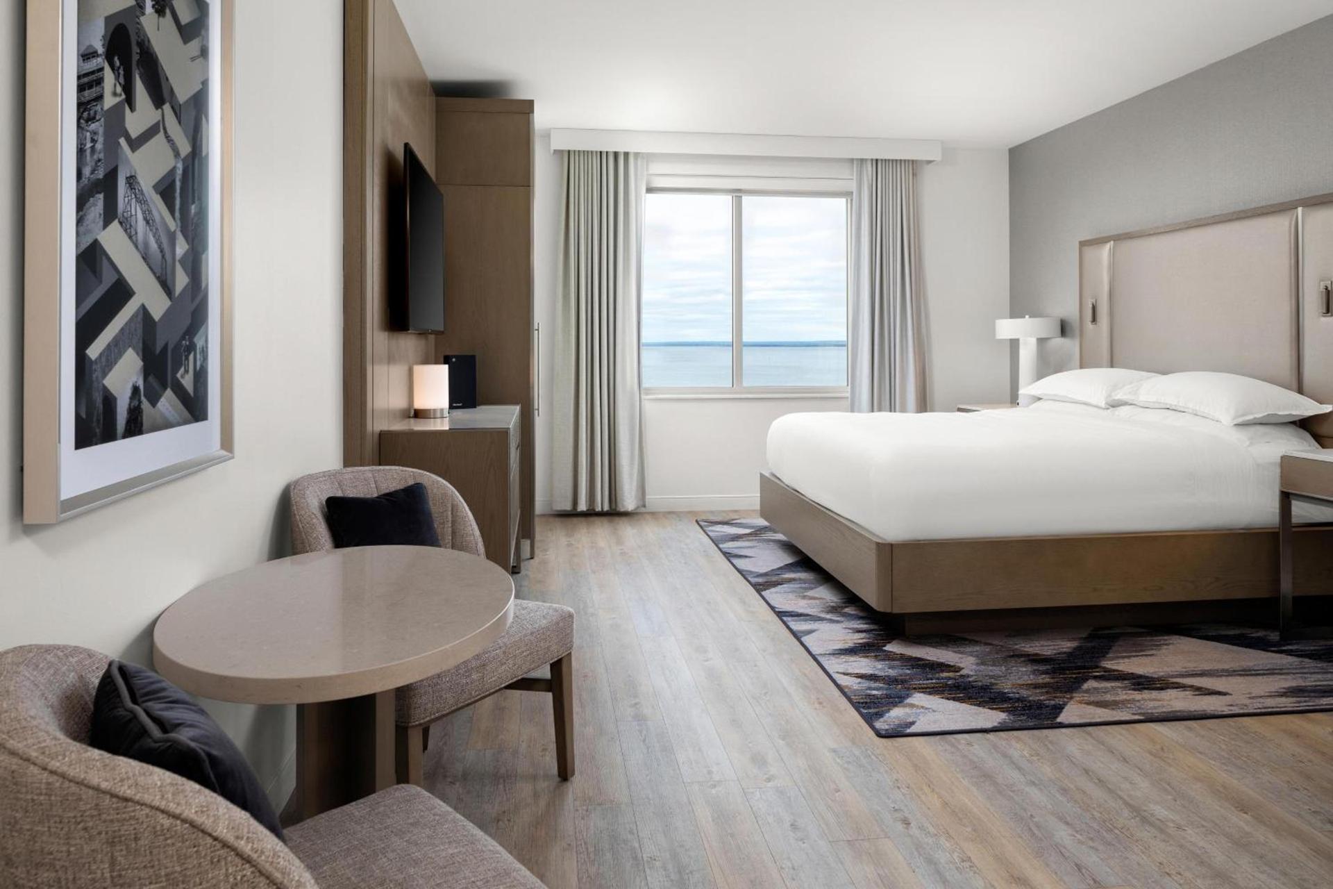 Sheraton Duluth Hotel photo 11