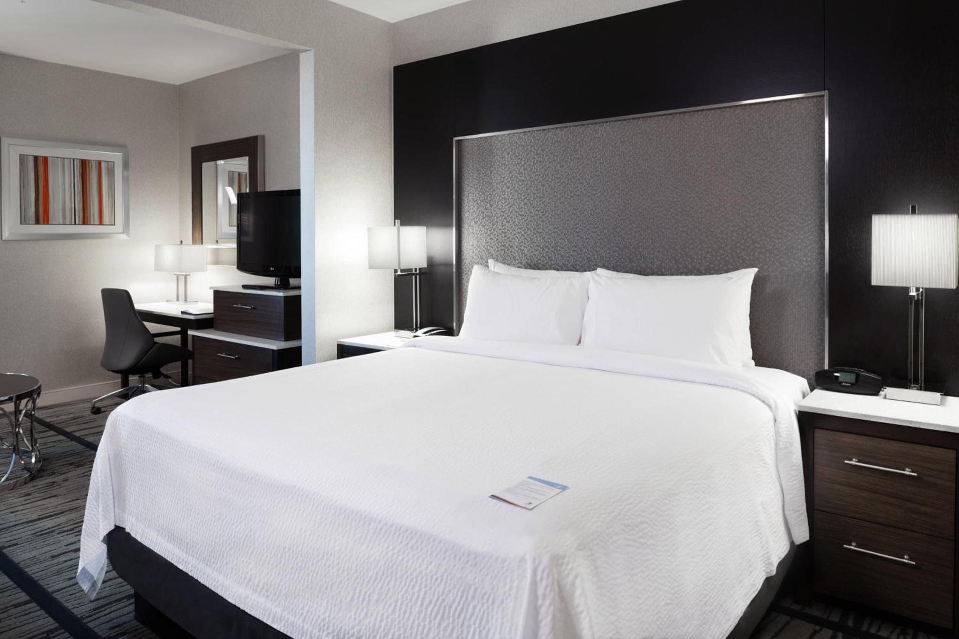 Fairfield Inn & Suites by Marriott Boston Cambridge photo 19