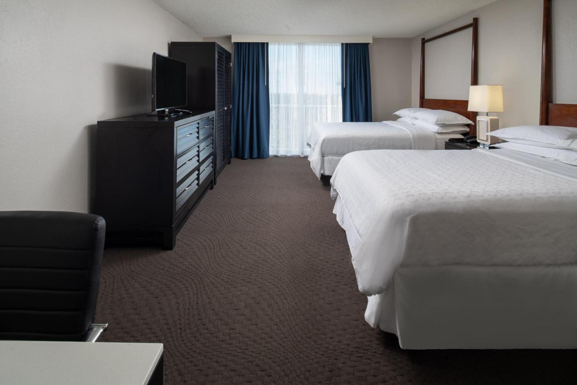 Sheraton Suites Fort Lauderdale at Cypress Creek photo 12