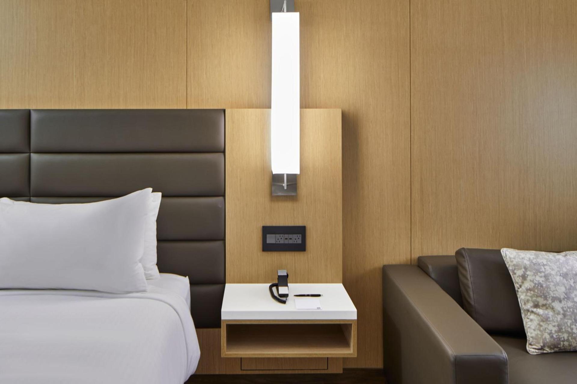 AC Hotel by Marriott Orlando Lake Buena Vista photo 19