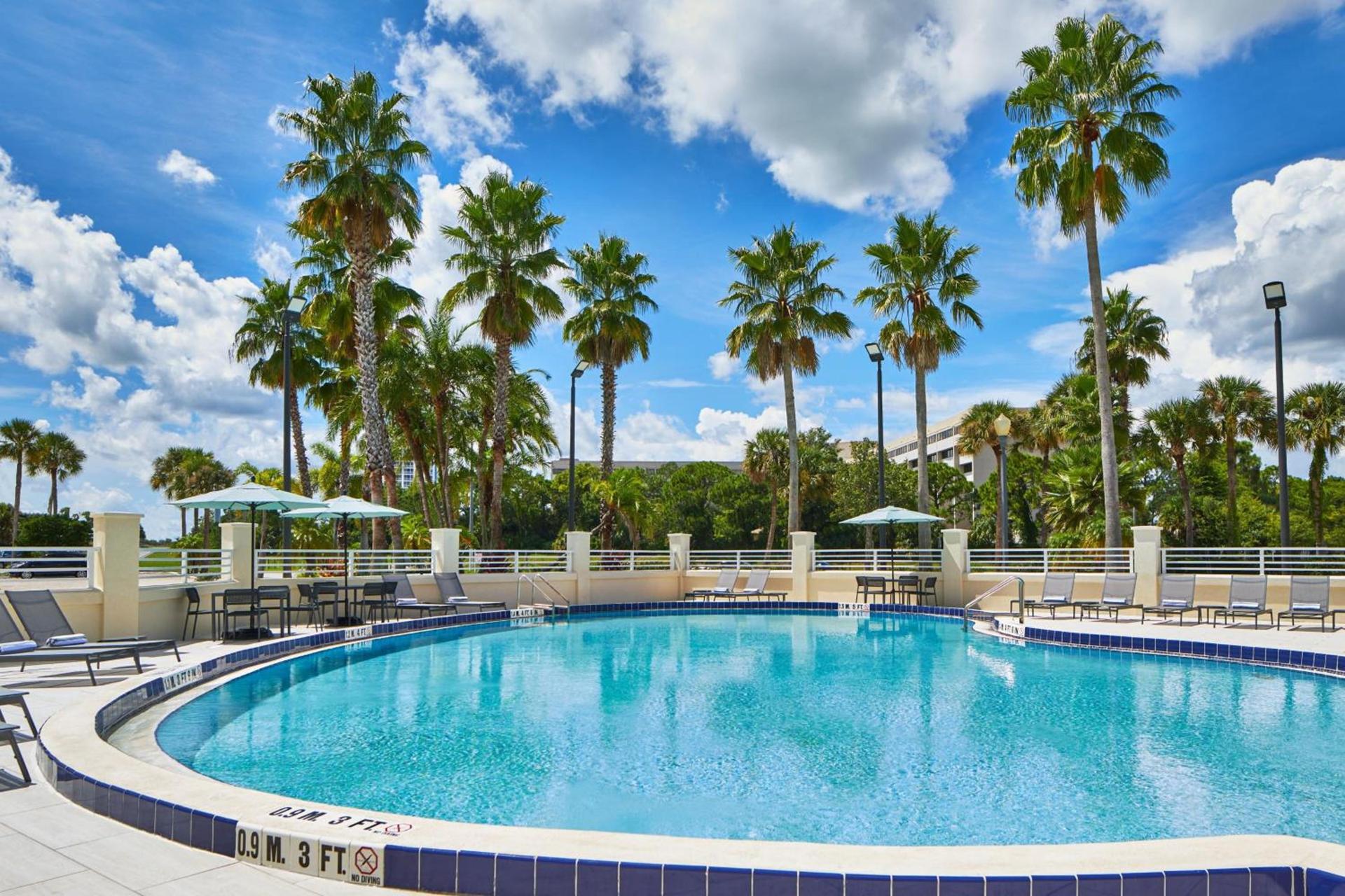 AC Hotel by Marriott Orlando Lake Buena Vista photo 38