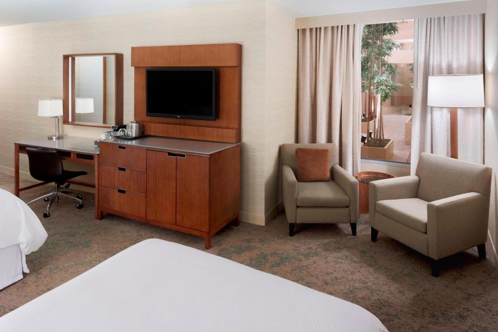 The Westin Minneapolis - NEWLY RENOVATED photo 7