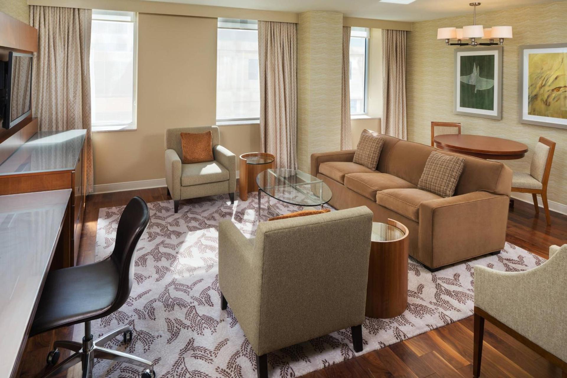 The Westin Minneapolis - NEWLY RENOVATED photo 24