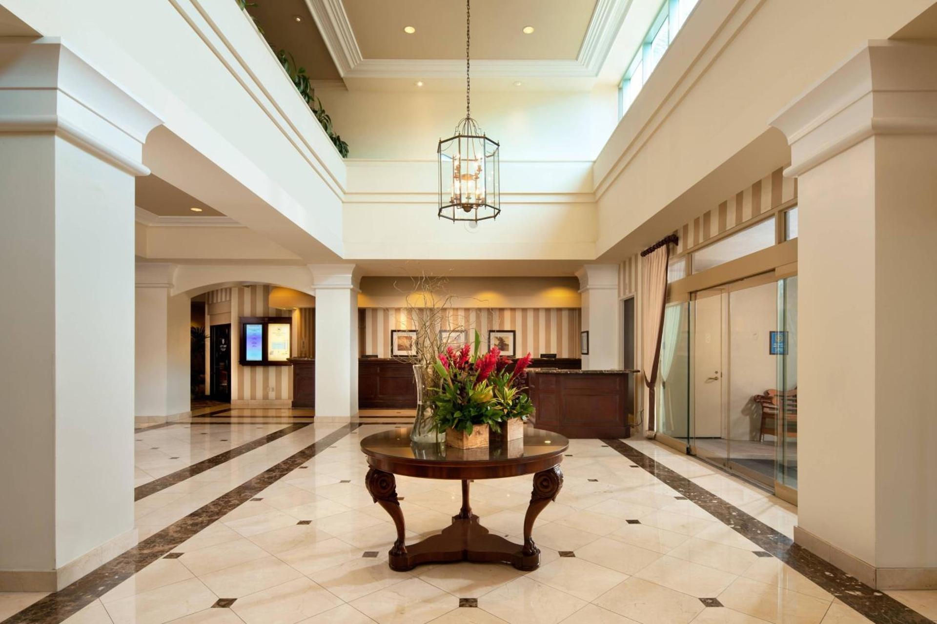 Sheraton Fairplex Suites & Conference Center photo 4