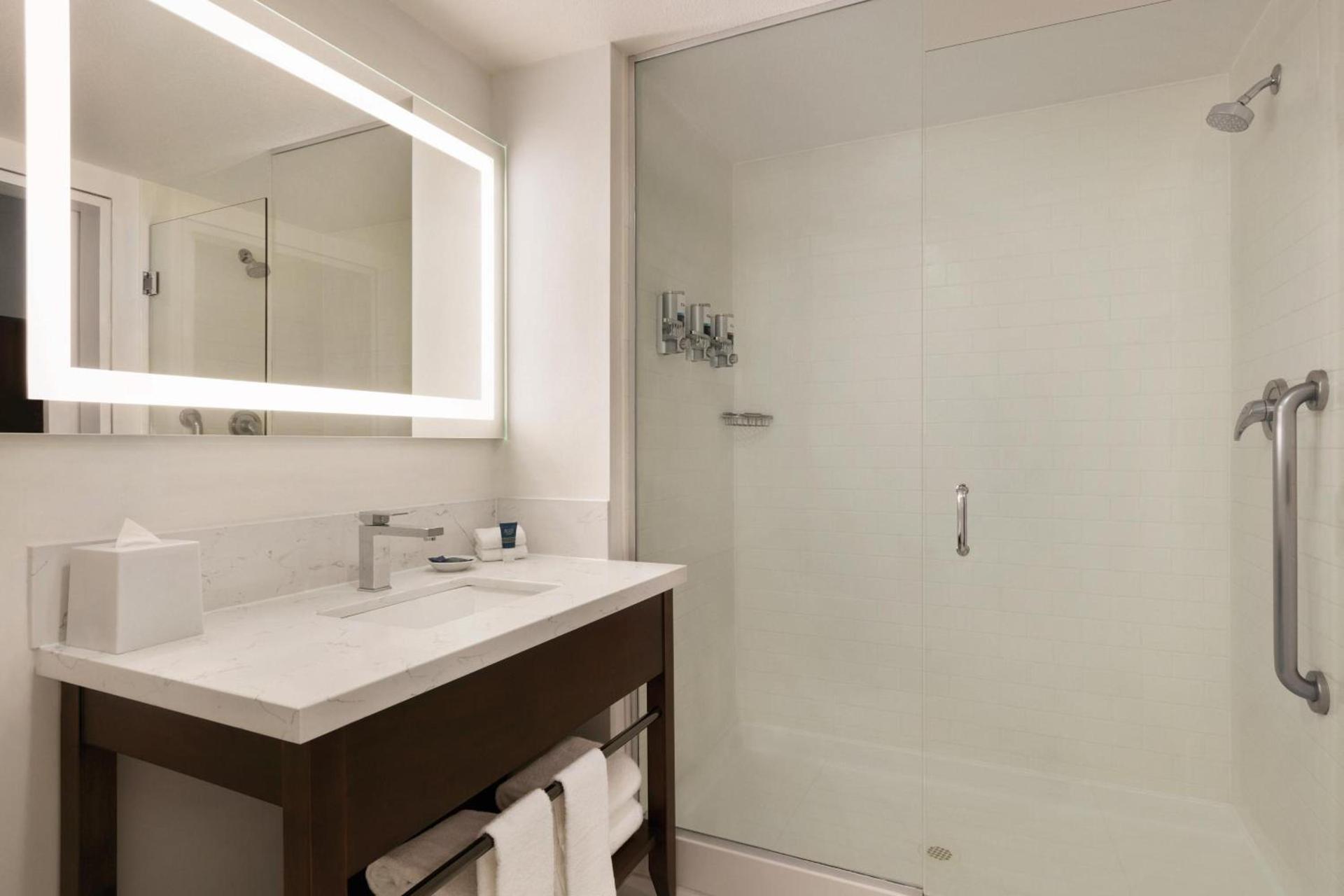 Four Points by Sheraton Sacramento Airport photo 8